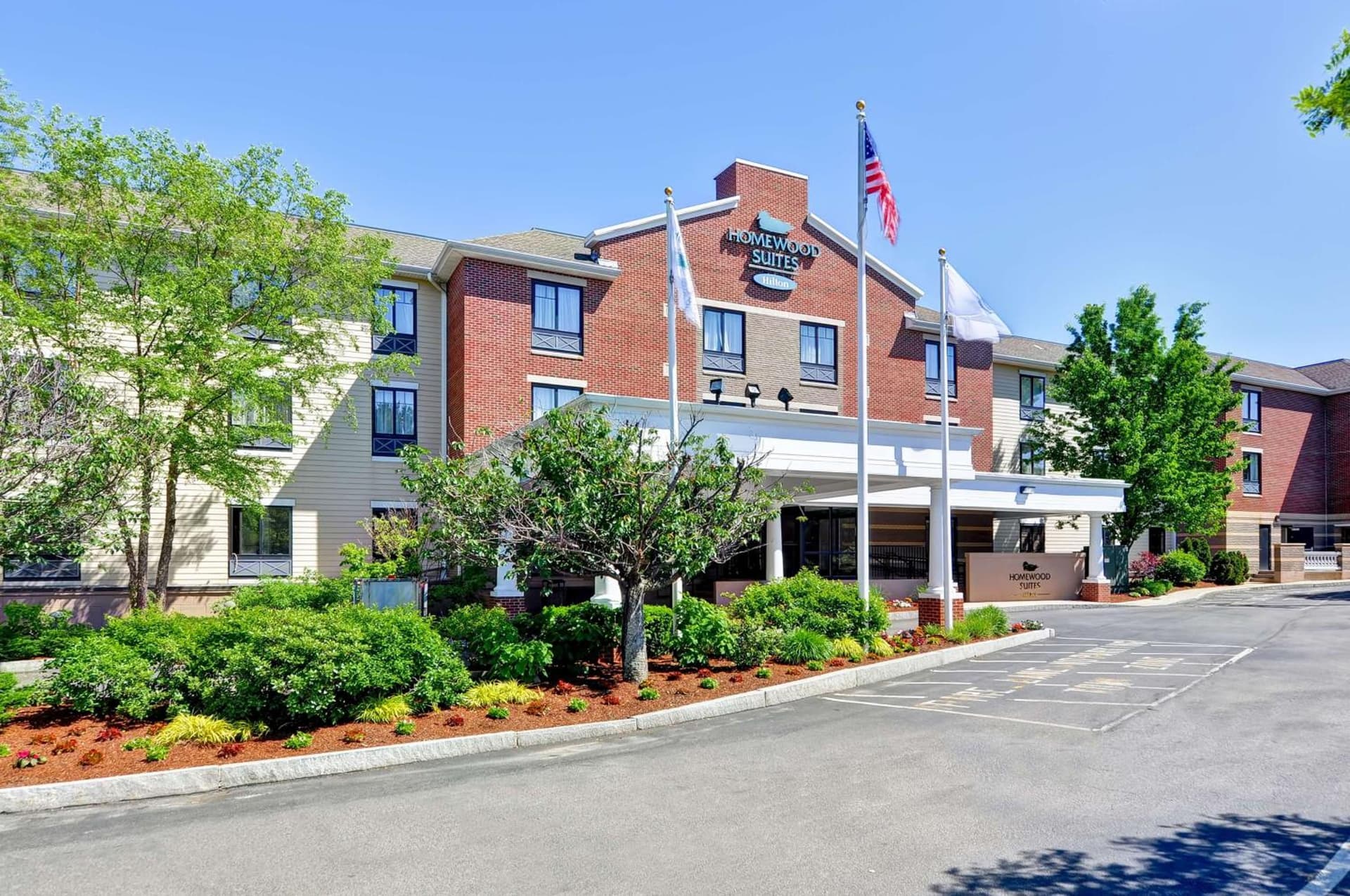 Homewood Suites by Hilton Boston Cambridge-Arlington, MA interior in Arlington — gallery photo 2
