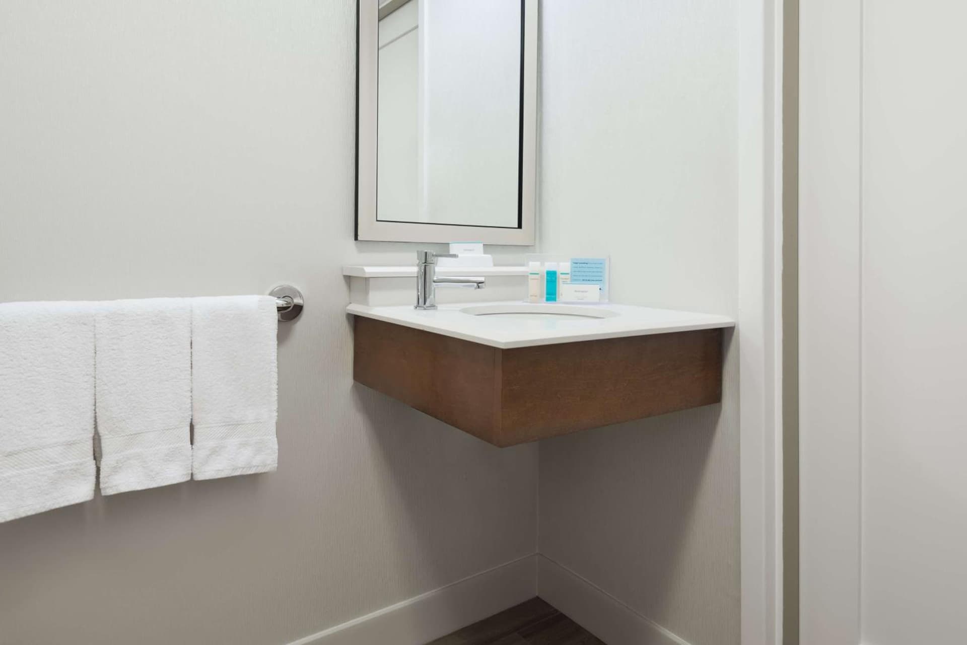 Hampton Inn Boston / Marlborough gallery photo in Marlborough, MA — image 20