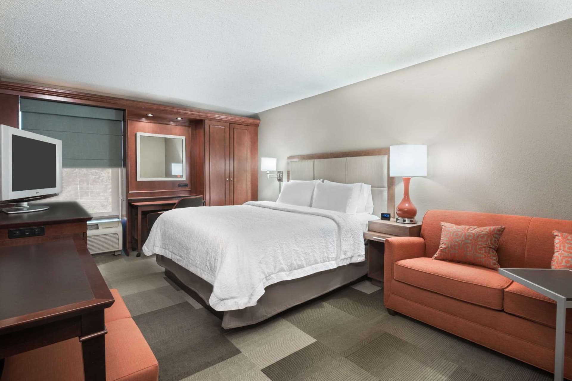 Hampton Inn Boston / Marlborough gallery photo in Marlborough, MA — image 4