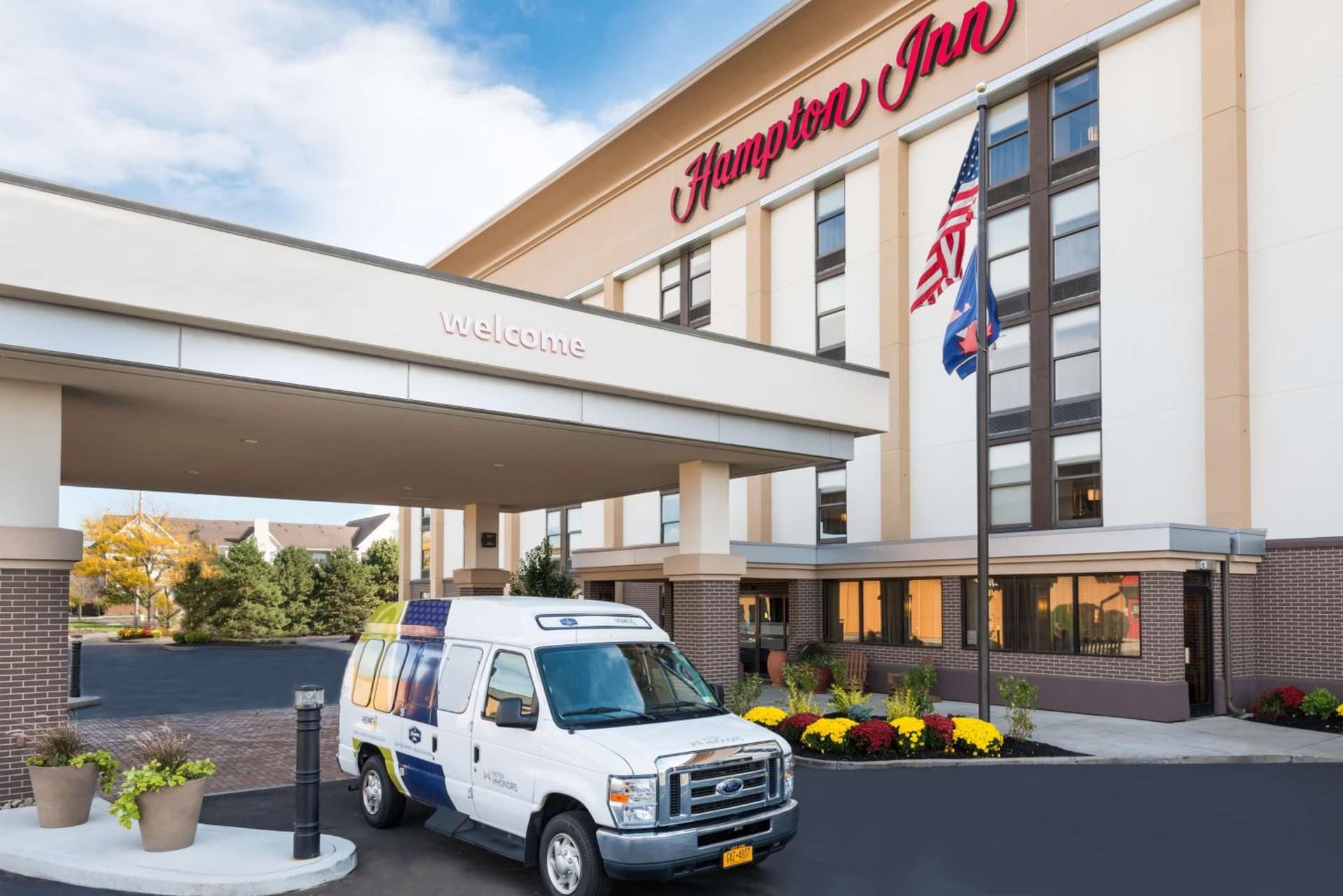 Hampton Inn Buffalo-Airport Galleria Mall property views in Cheektowaga — gallery photo 3