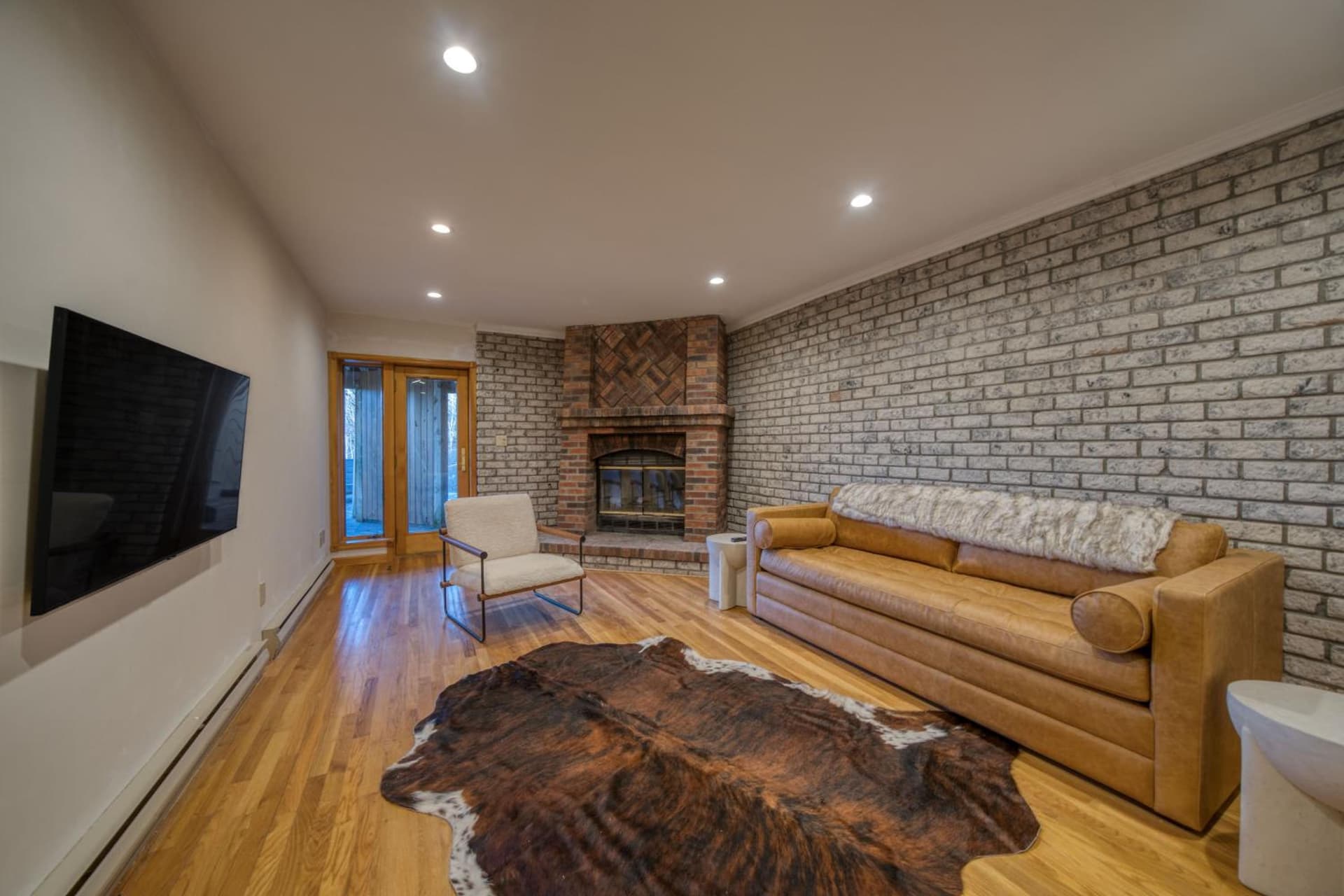 The Haüs Windham - Spacious Suites, Hot Tub, Mountain Views! gallery photo in Windham — image 41