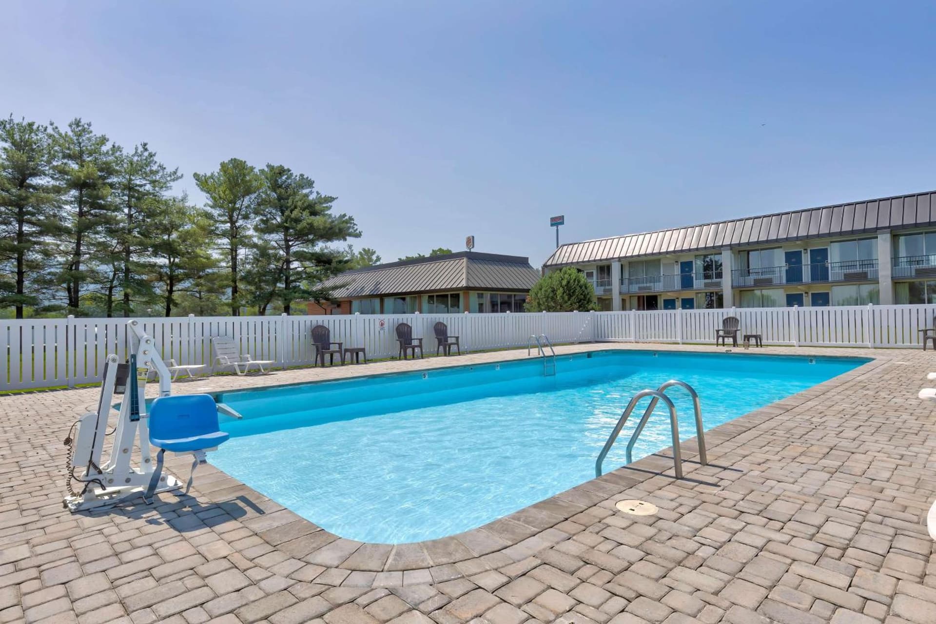 Motel 6-Mount Jackson, VA - Shenandoah gallery photo in Mount Jackson, VA — image 5