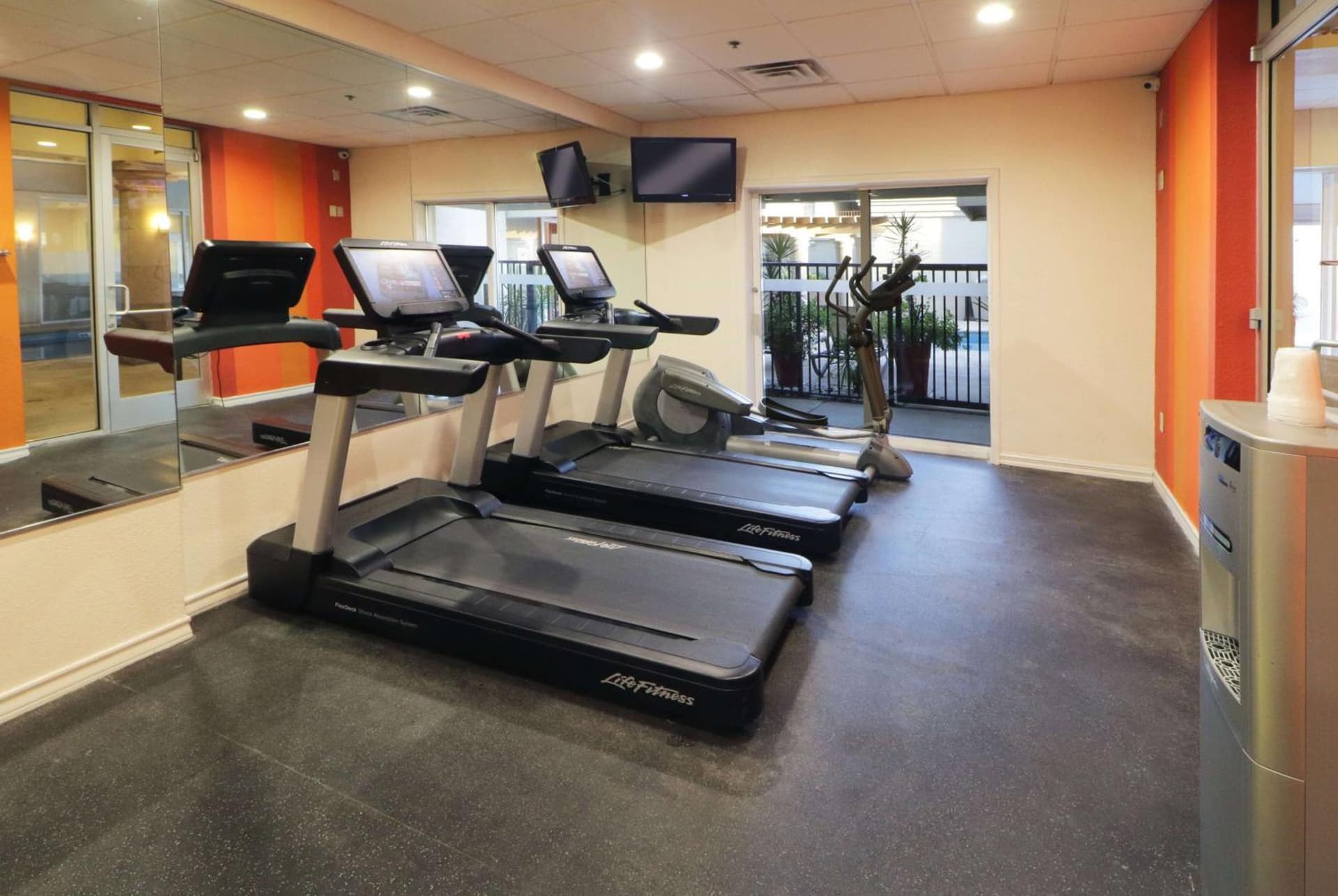 Wyndham Garden McAllen at La Plaza Mall gallery photo in McAllen, TX — image 82