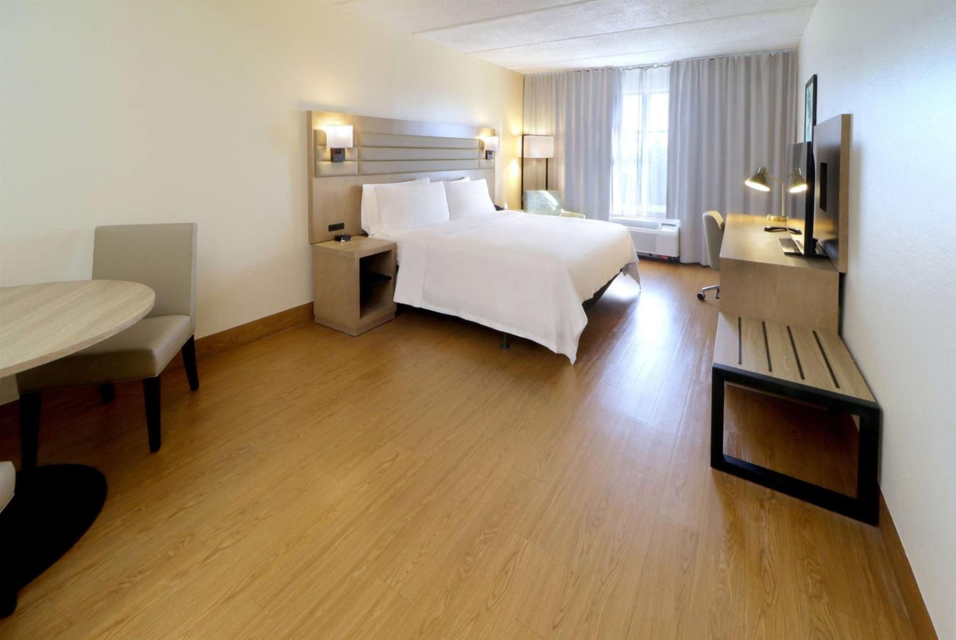 Wyndham Garden McAllen at La Plaza Mall property views in McAllen, TX — gallery photo 3