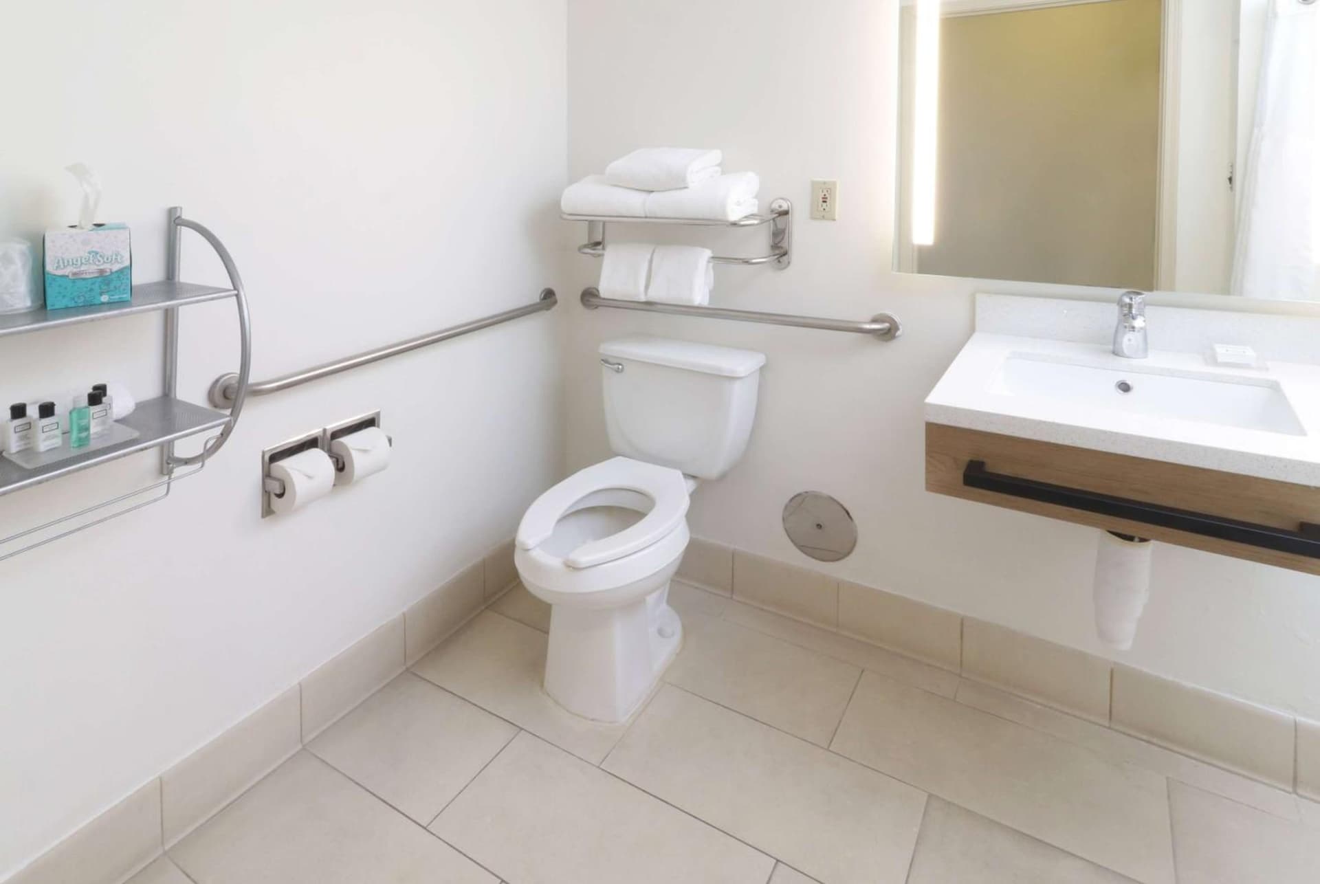 Wyndham Garden McAllen at La Plaza Mall gallery photo in McAllen, TX — image 36