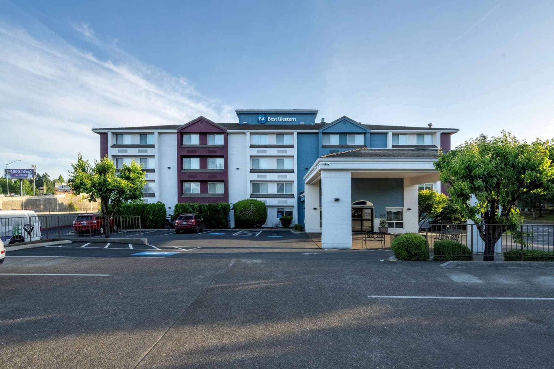 Best Western Lake Oswego Hotel & Suites gallery photo in Lake Oswego, OR — image 71
