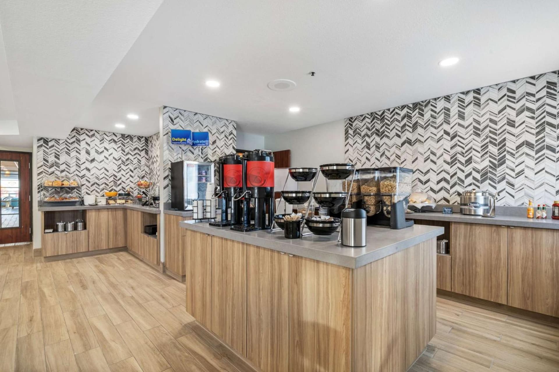 Best Western Lake Oswego Hotel & Suites gallery photo in Lake Oswego, OR — image 83