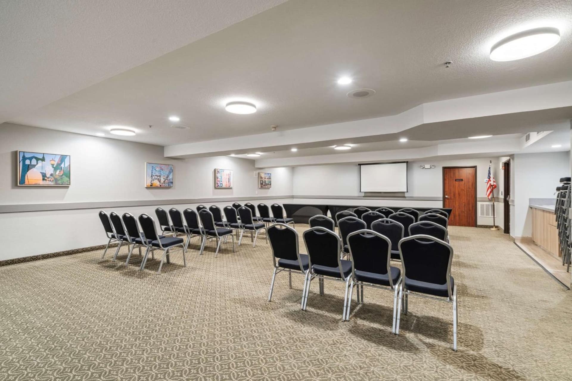 Best Western Lake Oswego Hotel & Suites gallery photo in Lake Oswego, OR — image 137
