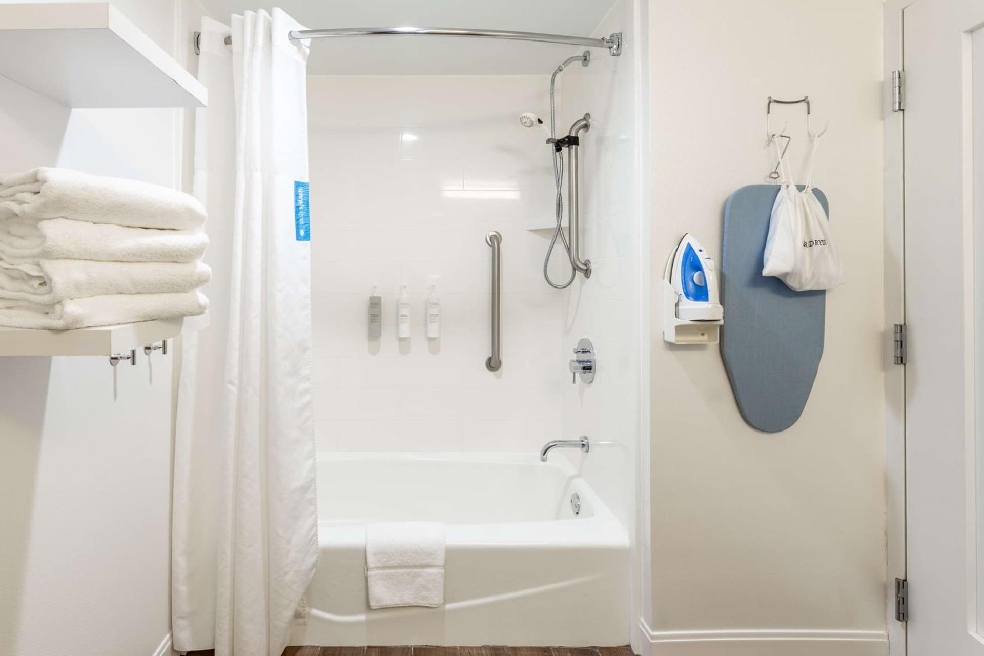 Hampton Inn Columbia I-26/Harbison Blvd gallery photo in Columbia, SC — image 4