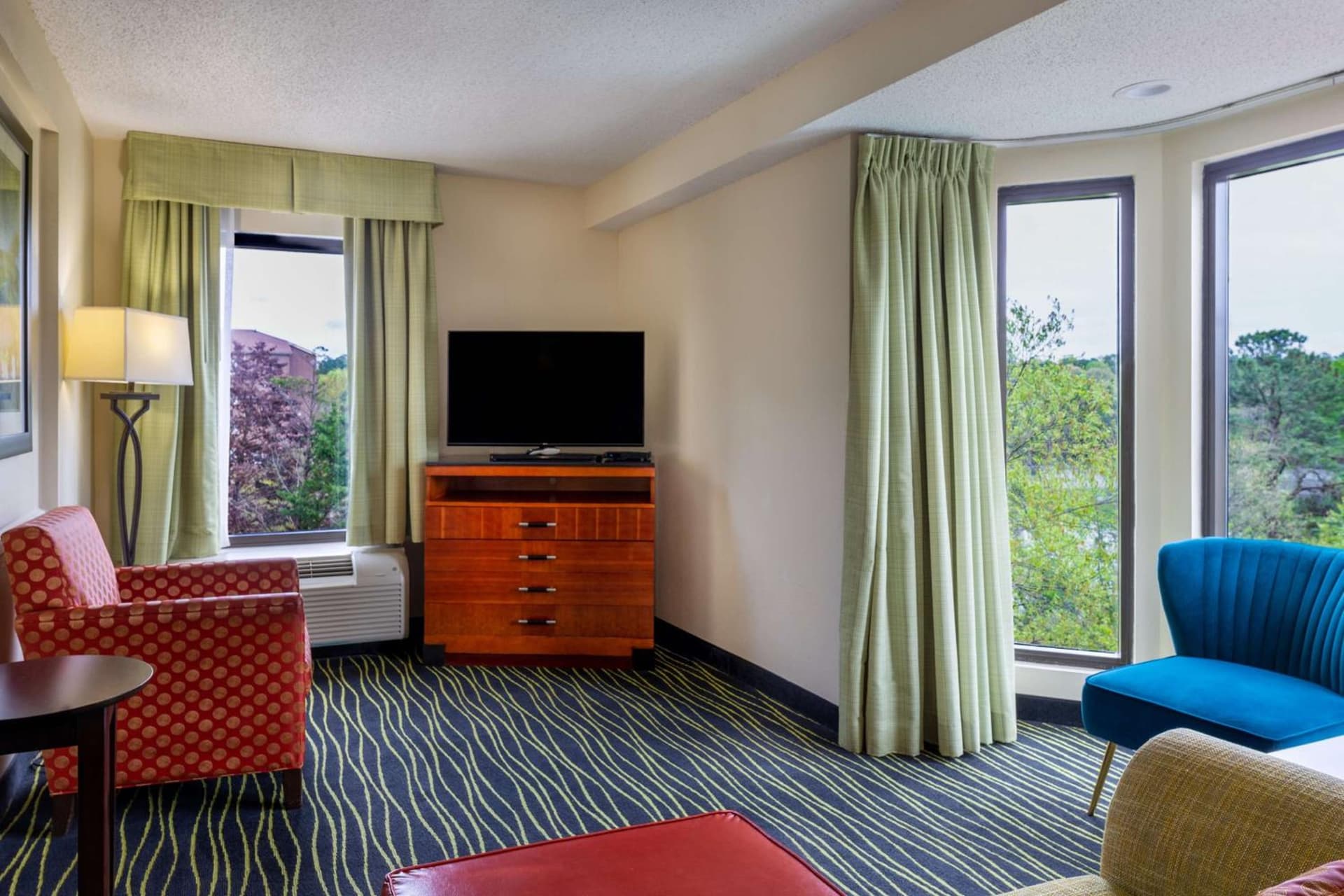 Hampton Inn Columbia I-26/Harbison Blvd gallery photo in Columbia, SC — image 54