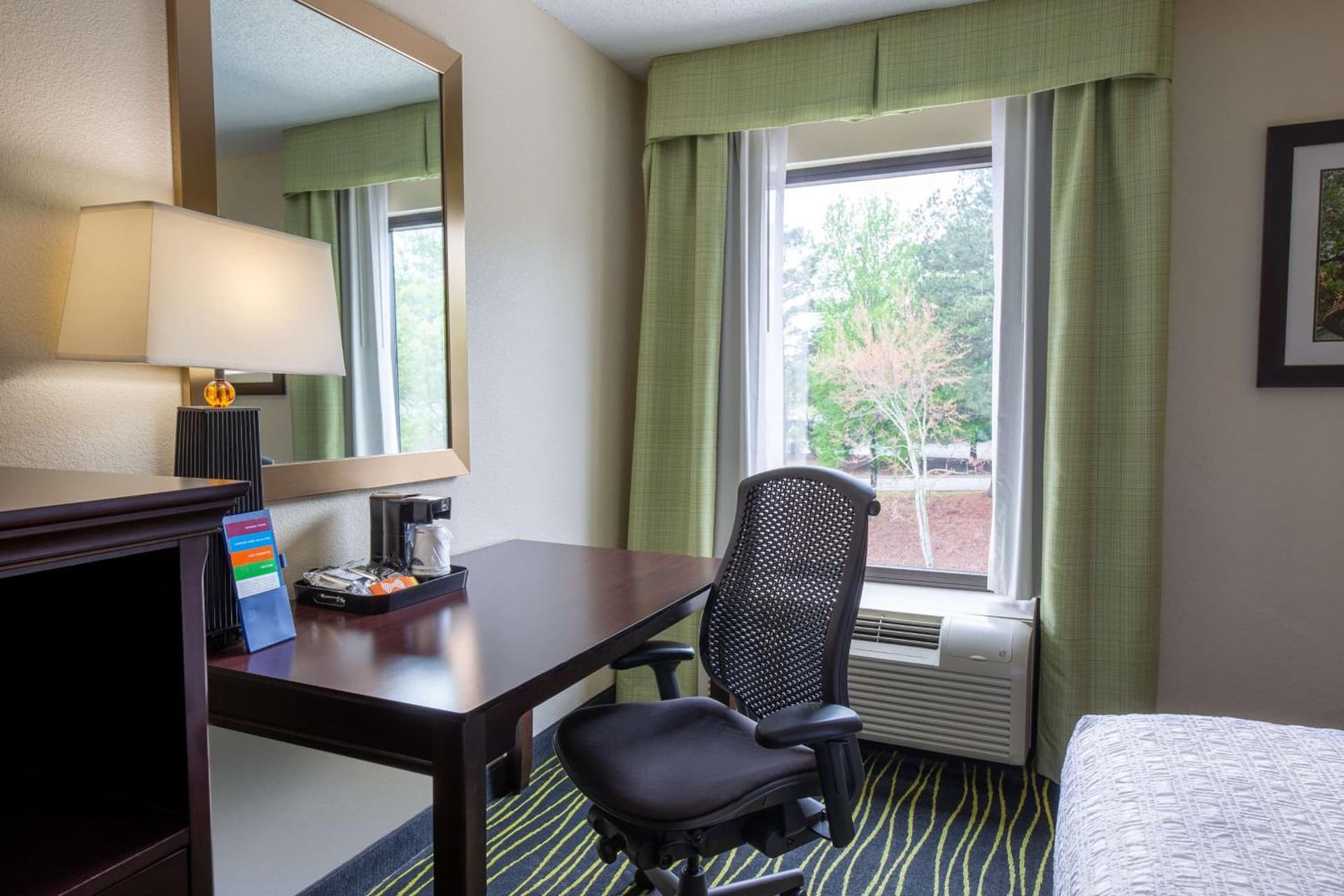 Hampton Inn Columbia I-26/Harbison Blvd gallery photo in Columbia, SC — image 38