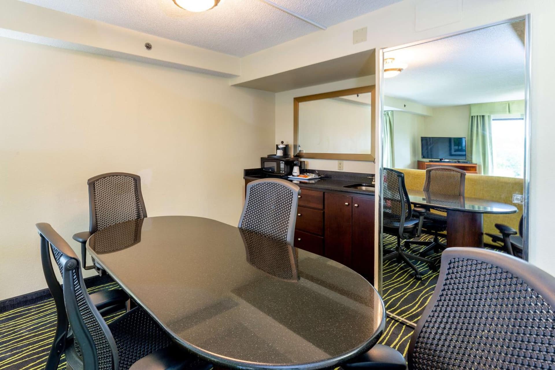Hampton Inn Columbia I-26/Harbison Blvd gallery photo in Columbia, SC — image 11