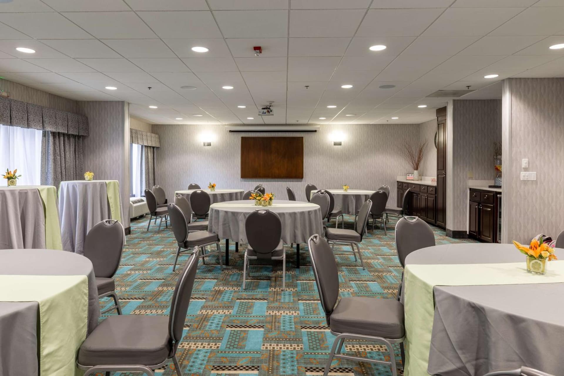 Hampton Inn Columbia I-26/Harbison Blvd gallery photo in Columbia, SC — image 44