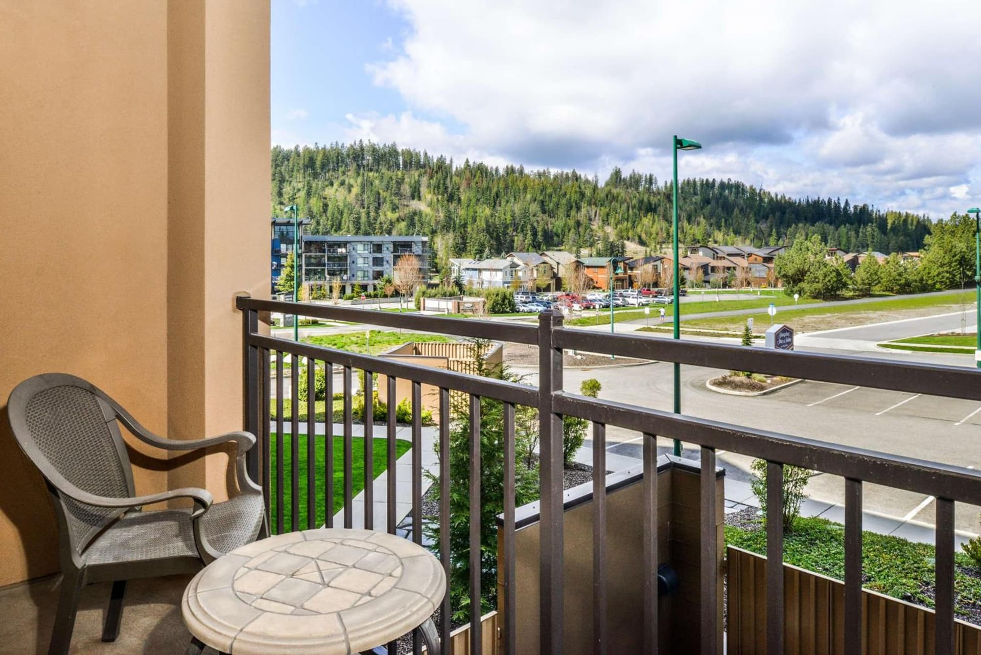 Hampton Inn and Suites Coeur d'Alene gallery photo in Coeur d'Alene, ID — image 12
