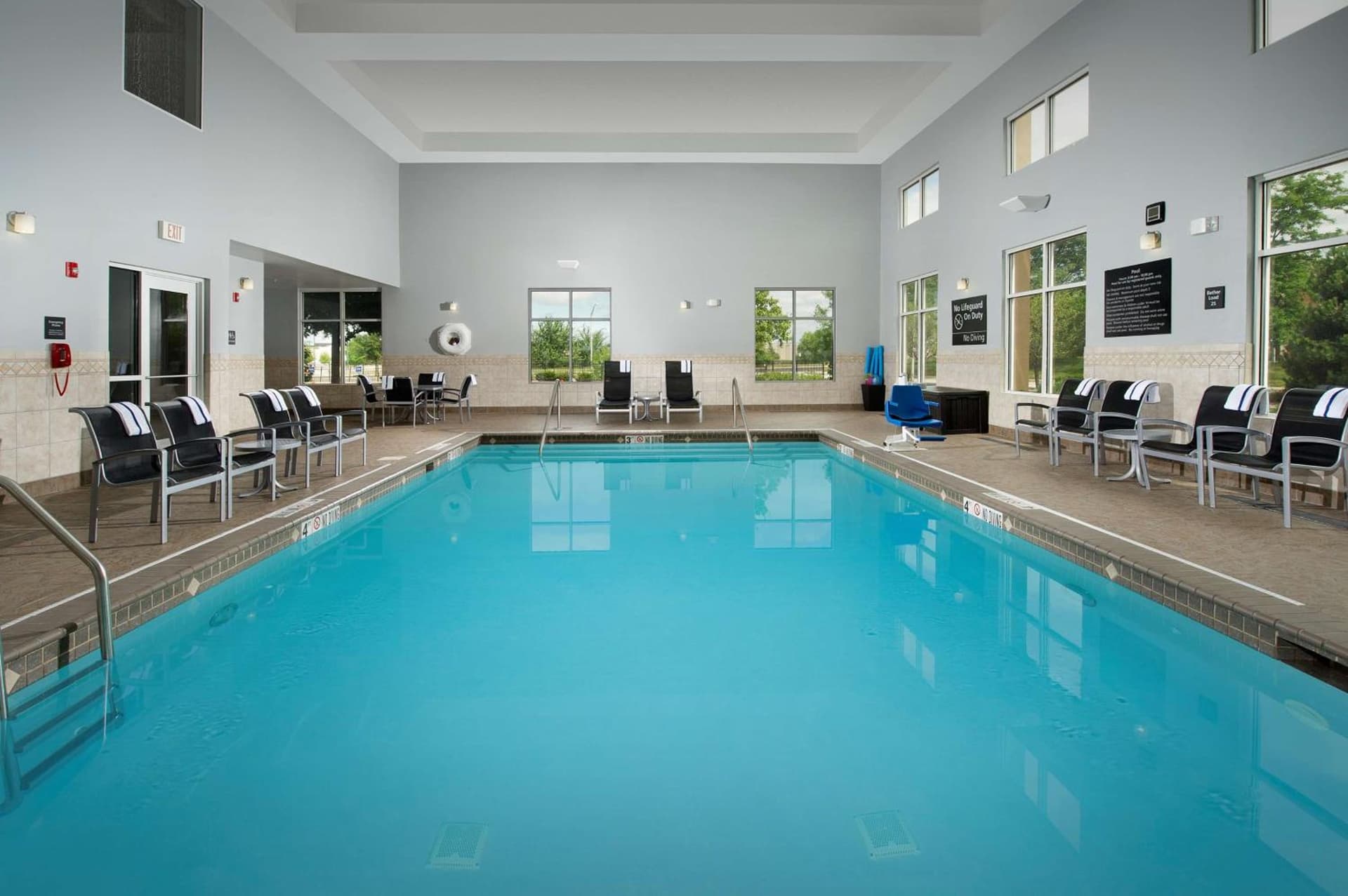 Hampton Inn & Suites Chicago Southland-Matteson gallery photo in Matteson, IL — image 7