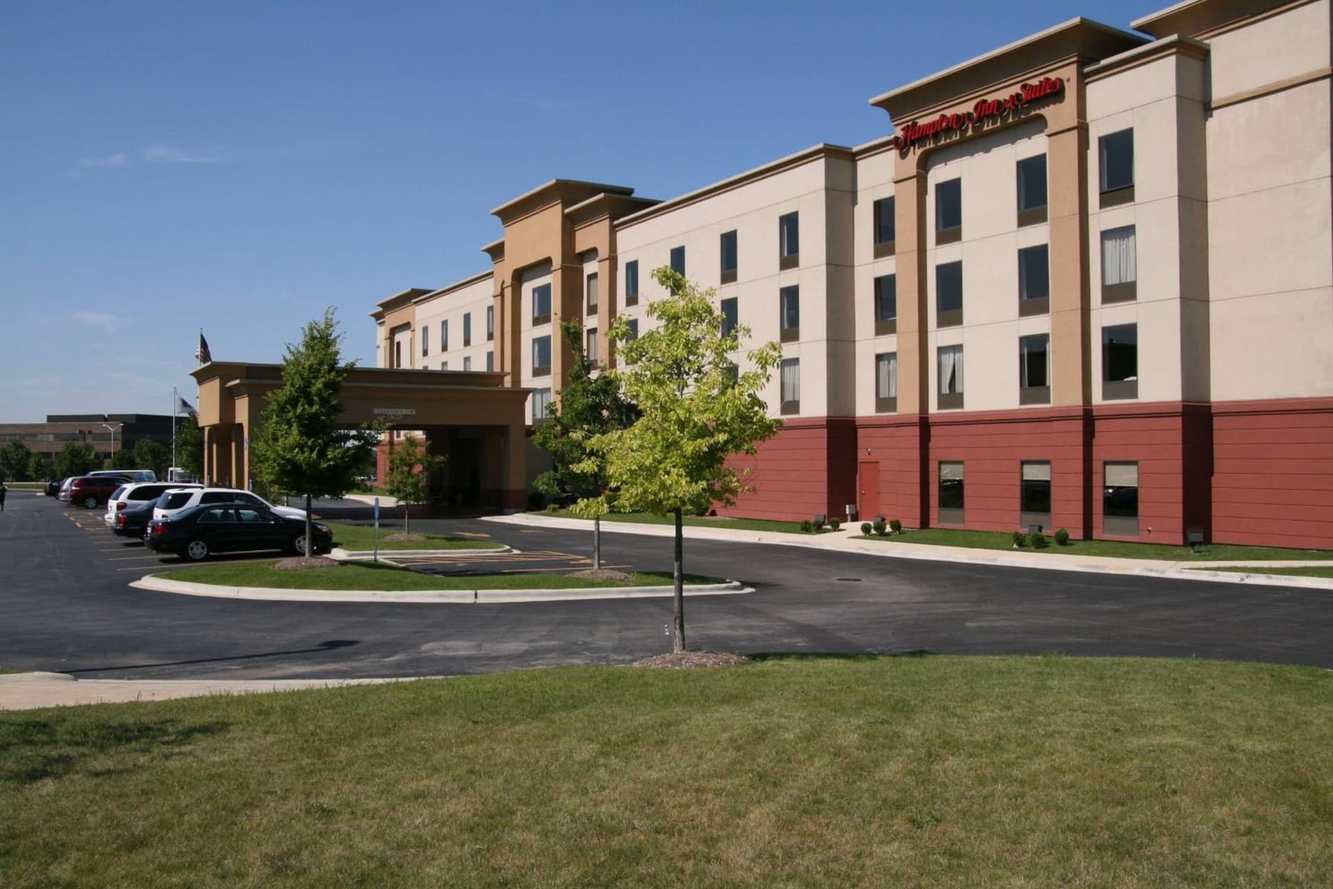 Hampton Inn & Suites Bolingbrook interior in Bolingbrook, IL — gallery photo 2
