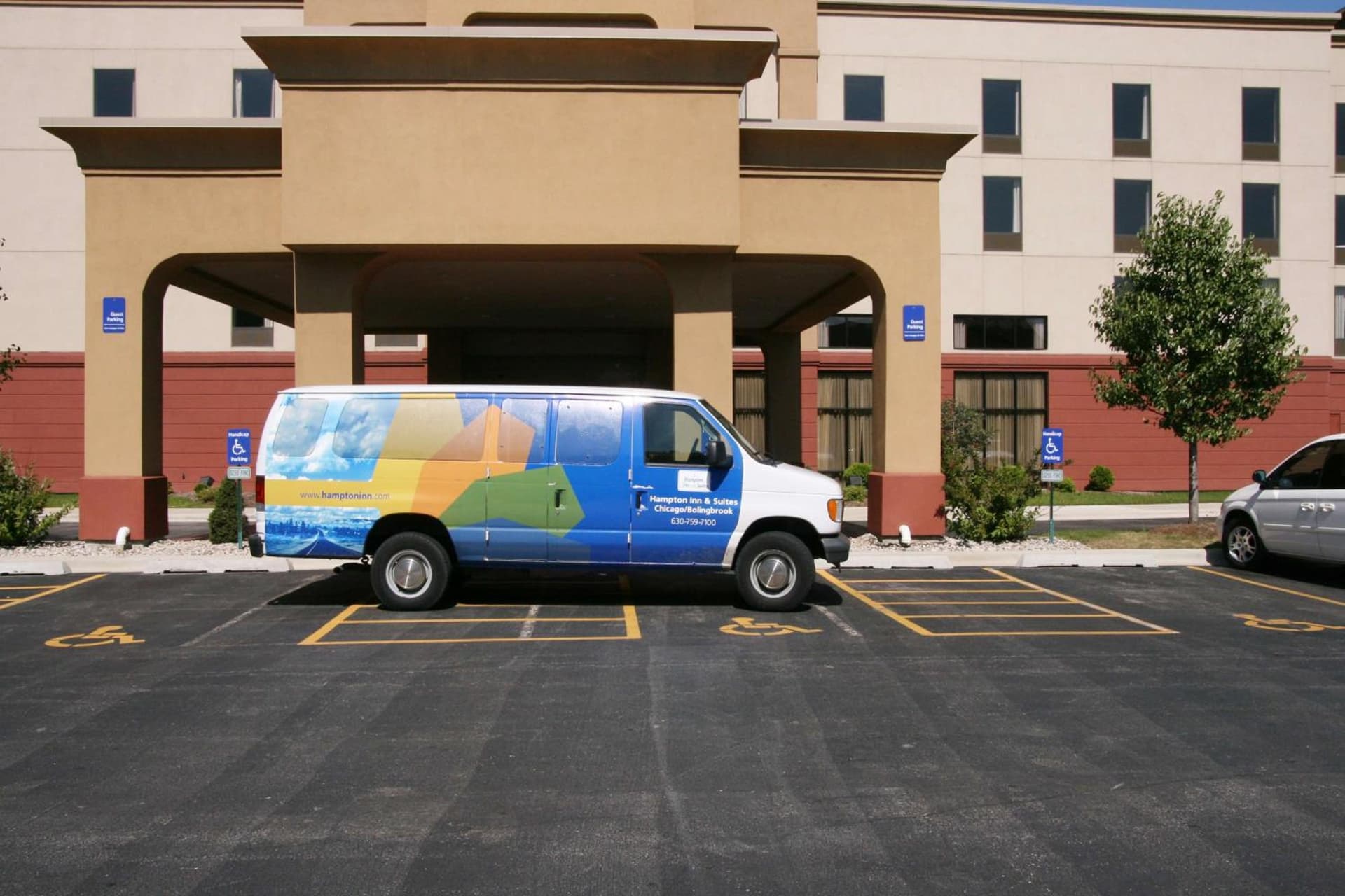 Hampton Inn & Suites Bolingbrook property views in Bolingbrook, IL — gallery photo 3
