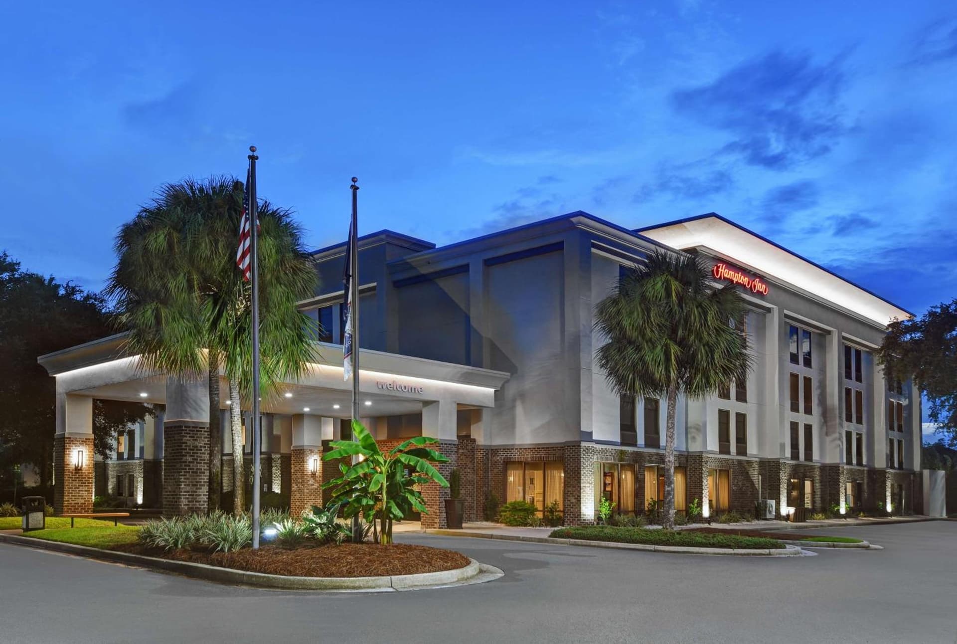 Hampton Inn Patriots Point property views in Charleston, SC — gallery photo 3