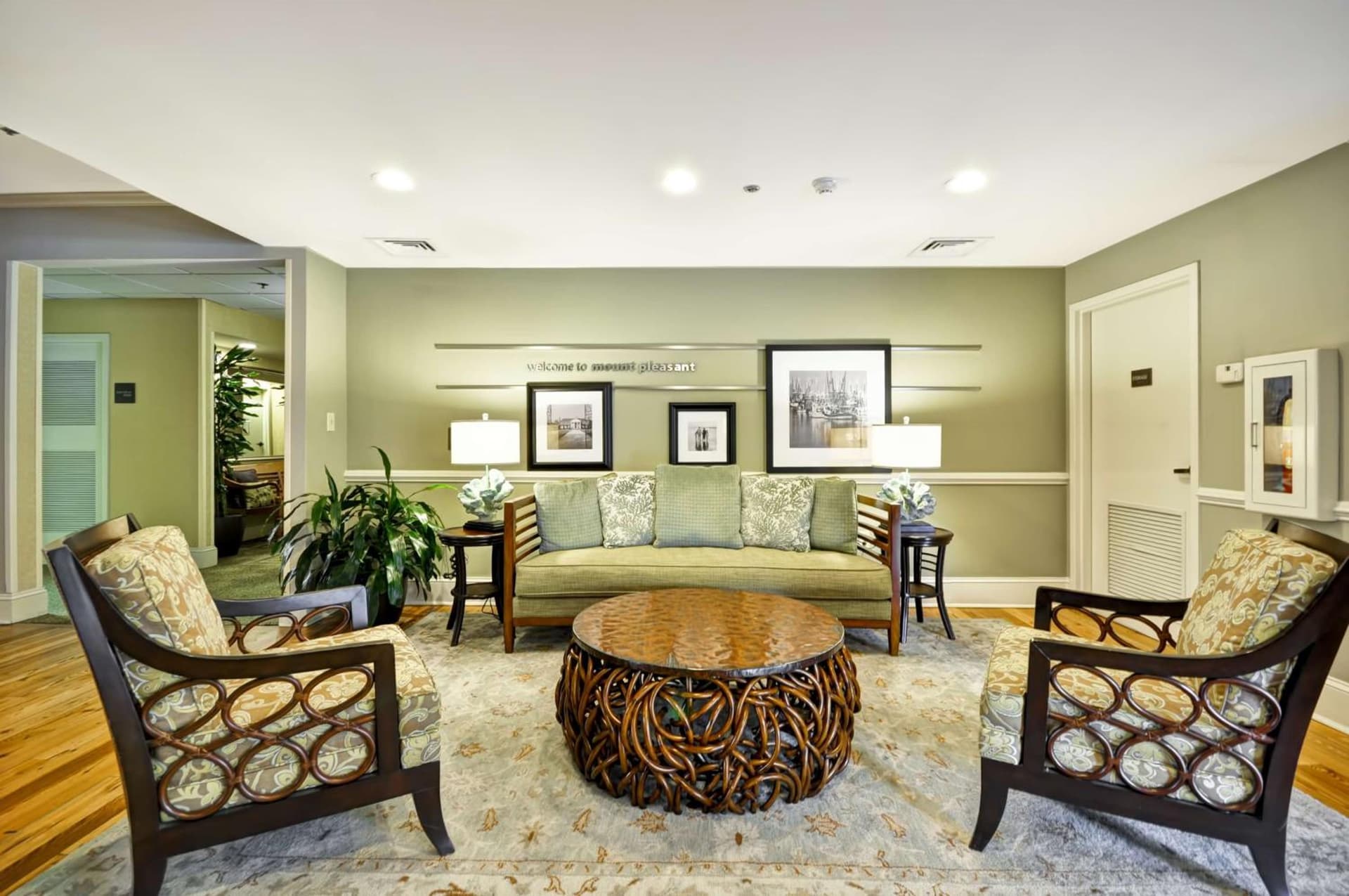 Hampton Inn & Suites Charleston/Mt. Pleasant-Isle Of Palms property views in Charleston, SC — gallery photo 3