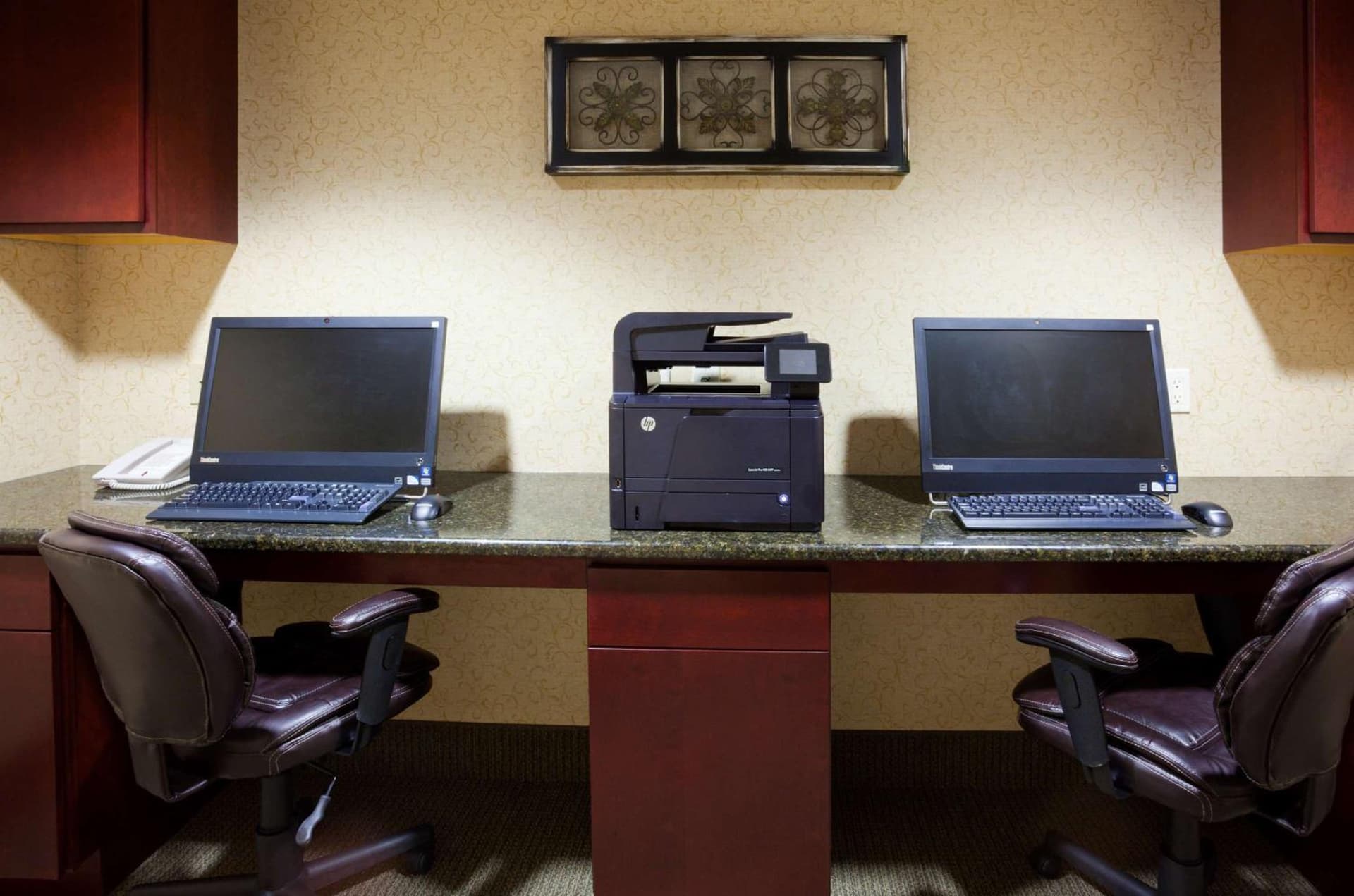 Hampton Inn Cedar Rapids property views in Cedar Rapids, IA — gallery photo 3