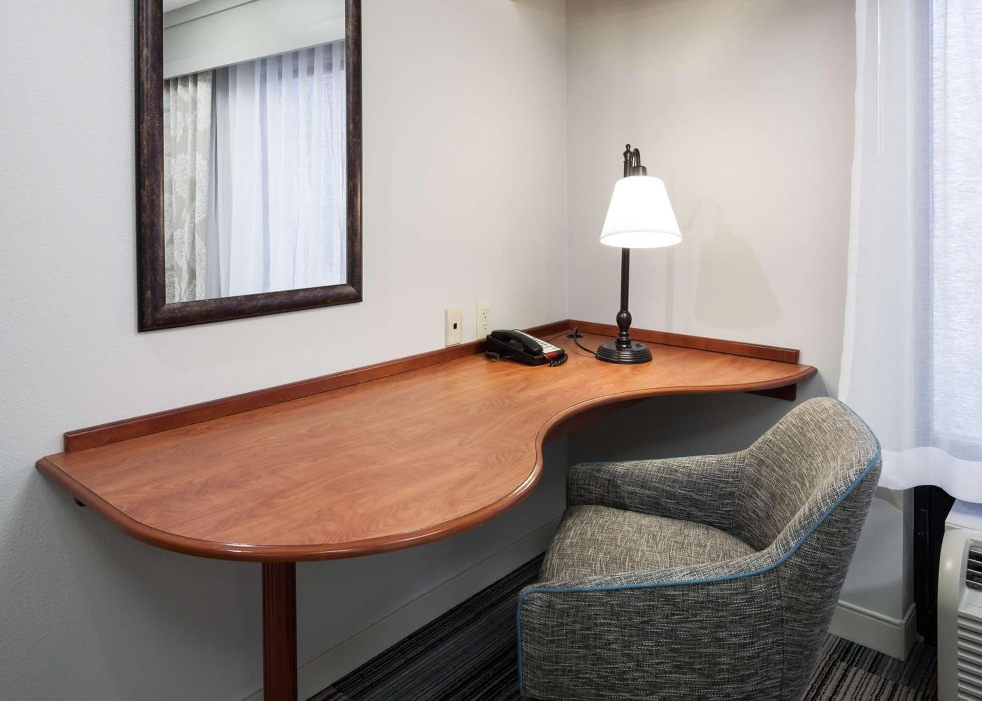 Hampton Inn & Suites Cedar Rapids gallery photo in Cedar Rapids, IA — image 11