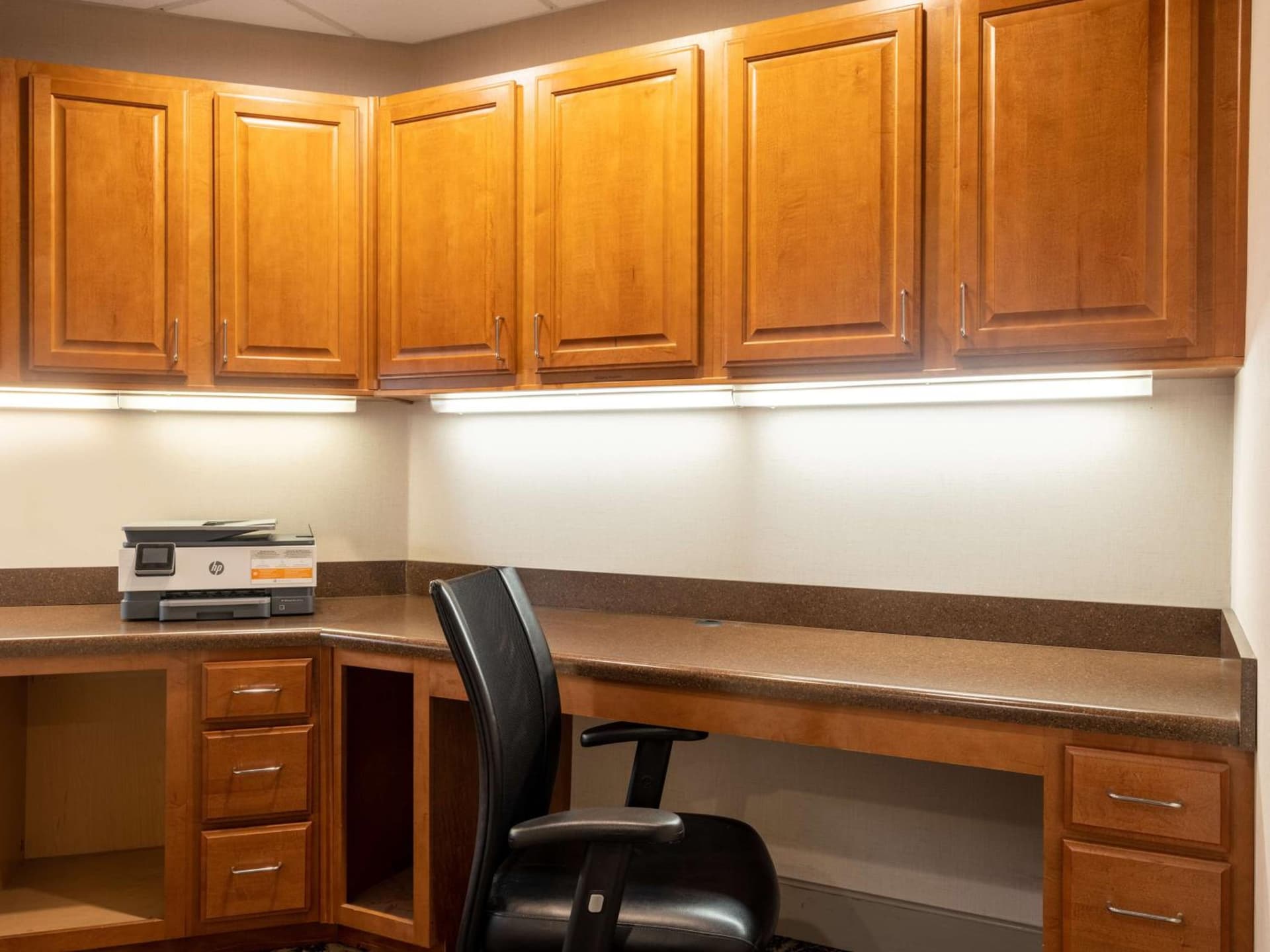 Hampton Inn & Suites Cedar Rapids gallery photo in Cedar Rapids, IA — image 27