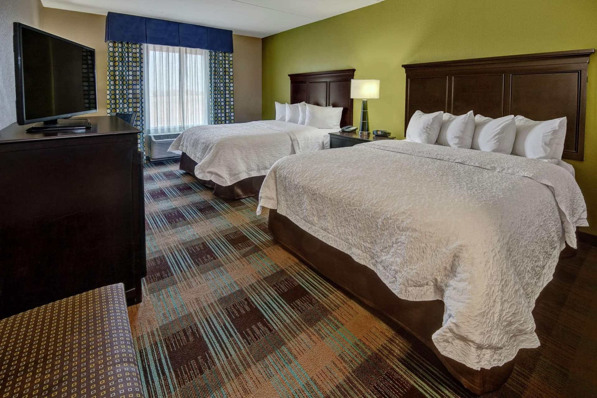 Hampton Inn & Suites Clarksville gallery photo in Clarksville, TN — image 48