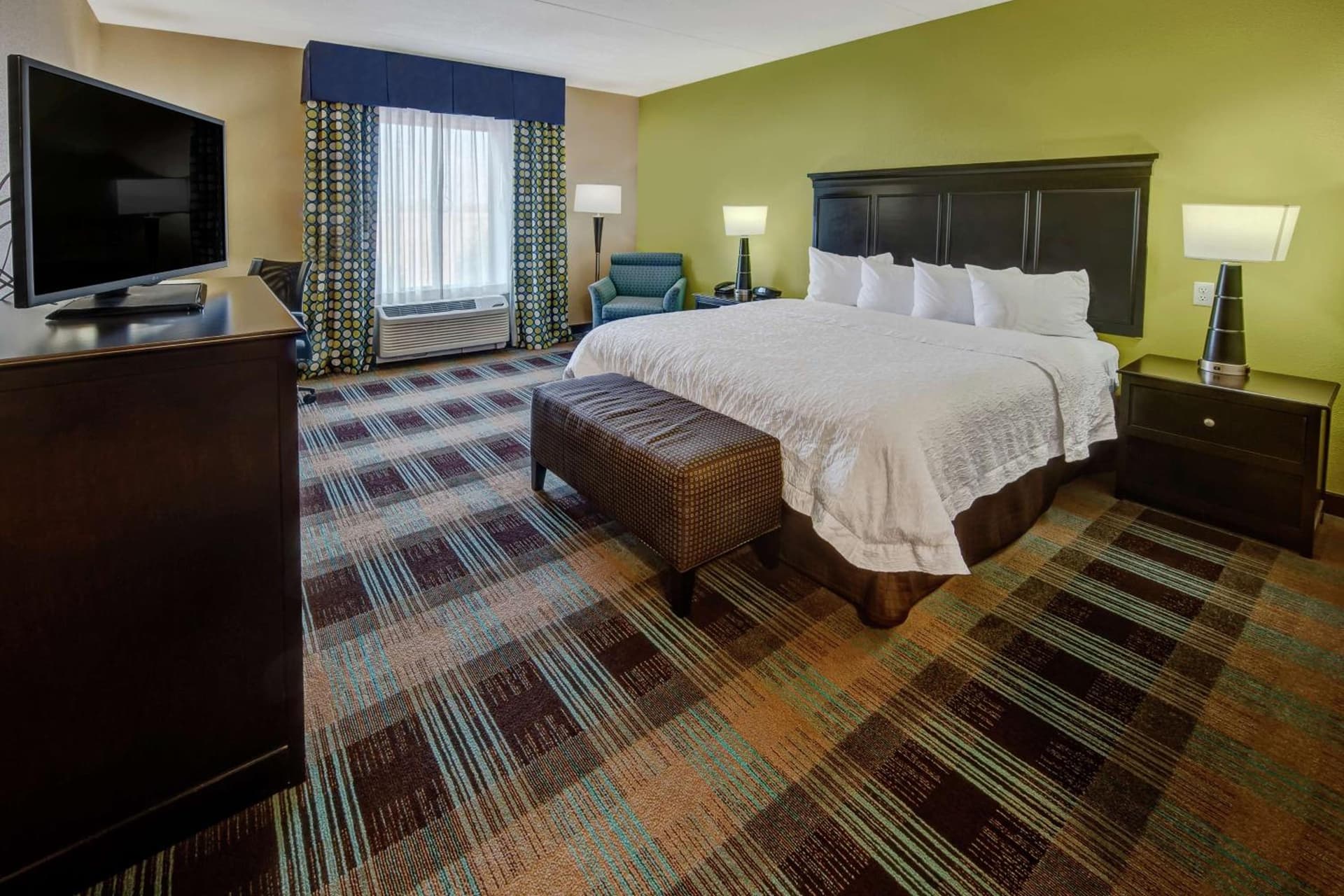 Hampton Inn & Suites Clarksville gallery photo in Clarksville, TN — image 20