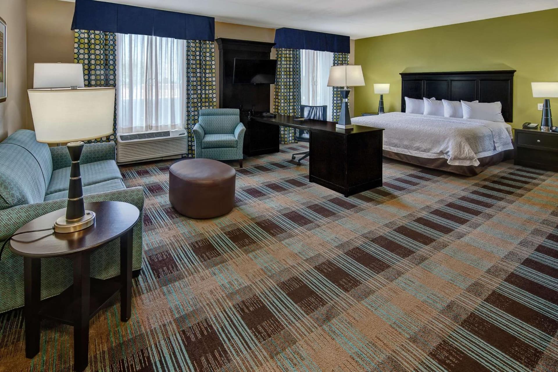 Hampton Inn & Suites Clarksville gallery photo in Clarksville, TN — image 22