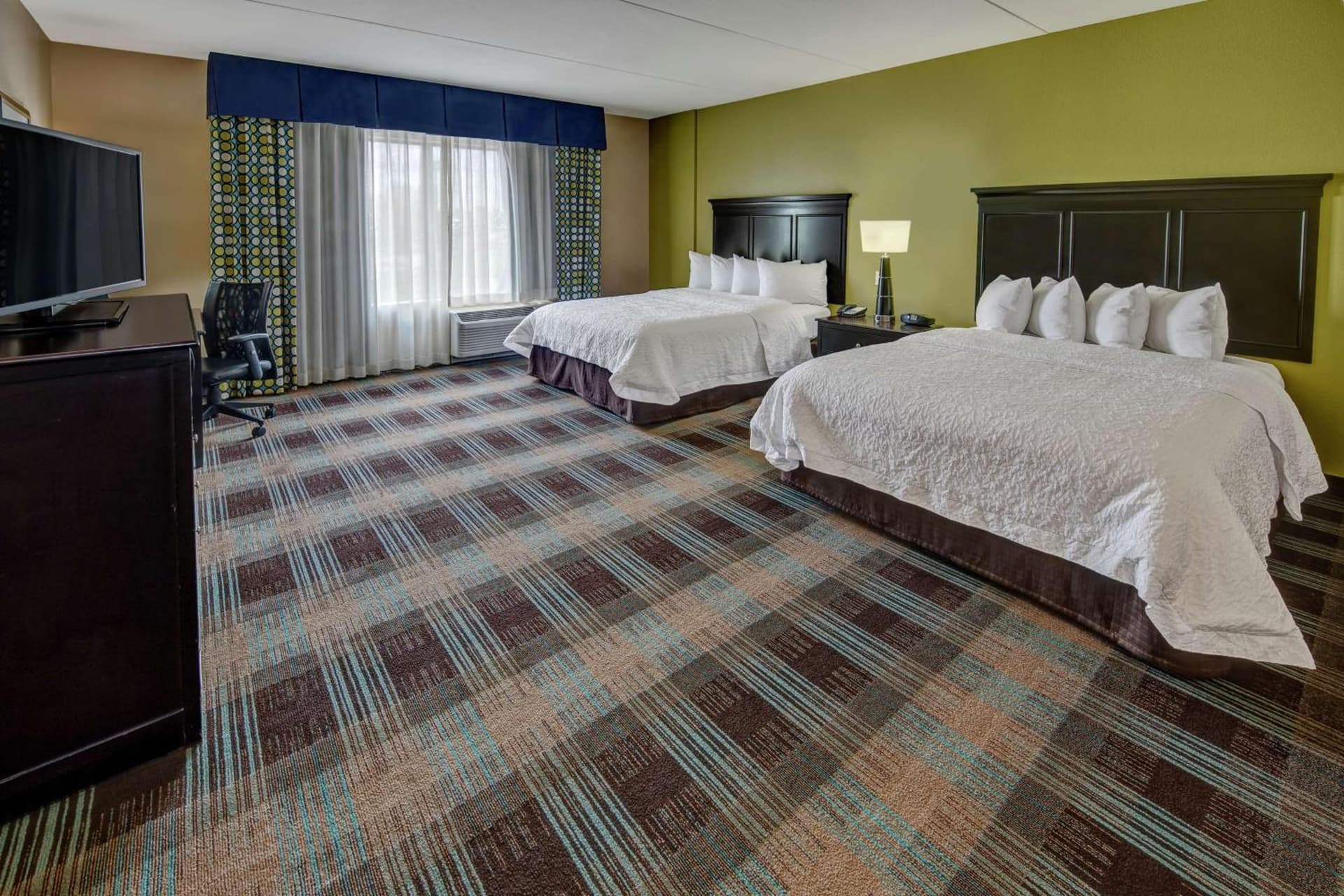 Hampton Inn & Suites Clarksville gallery photo in Clarksville, TN — image 8