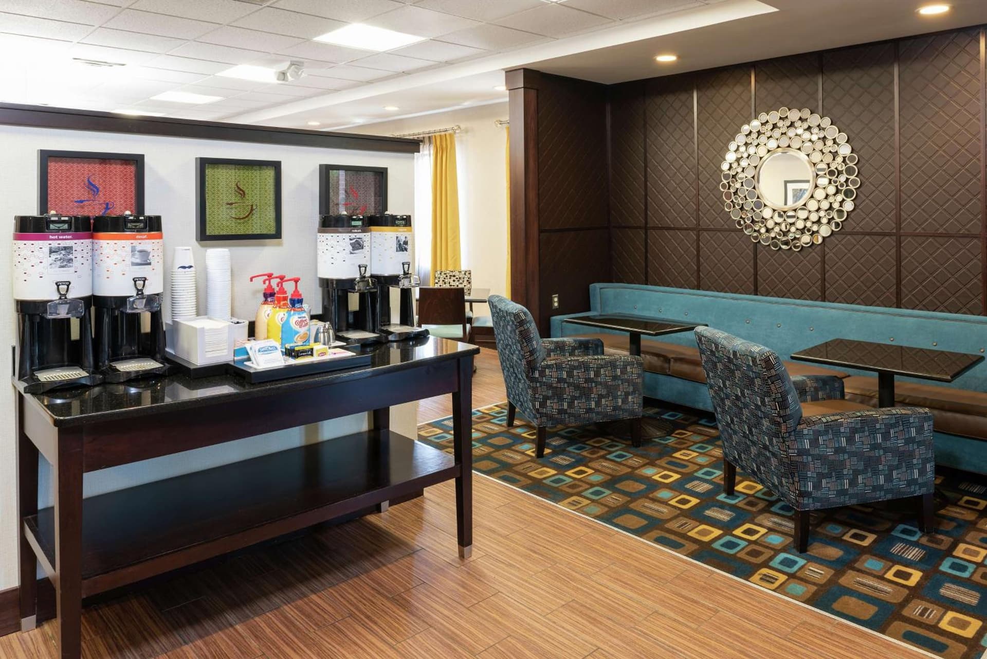 Hampton Inn & Suites Cleveland-Airport/Middleburg Heights gallery photo in Middleburg Heights, OH — image 42