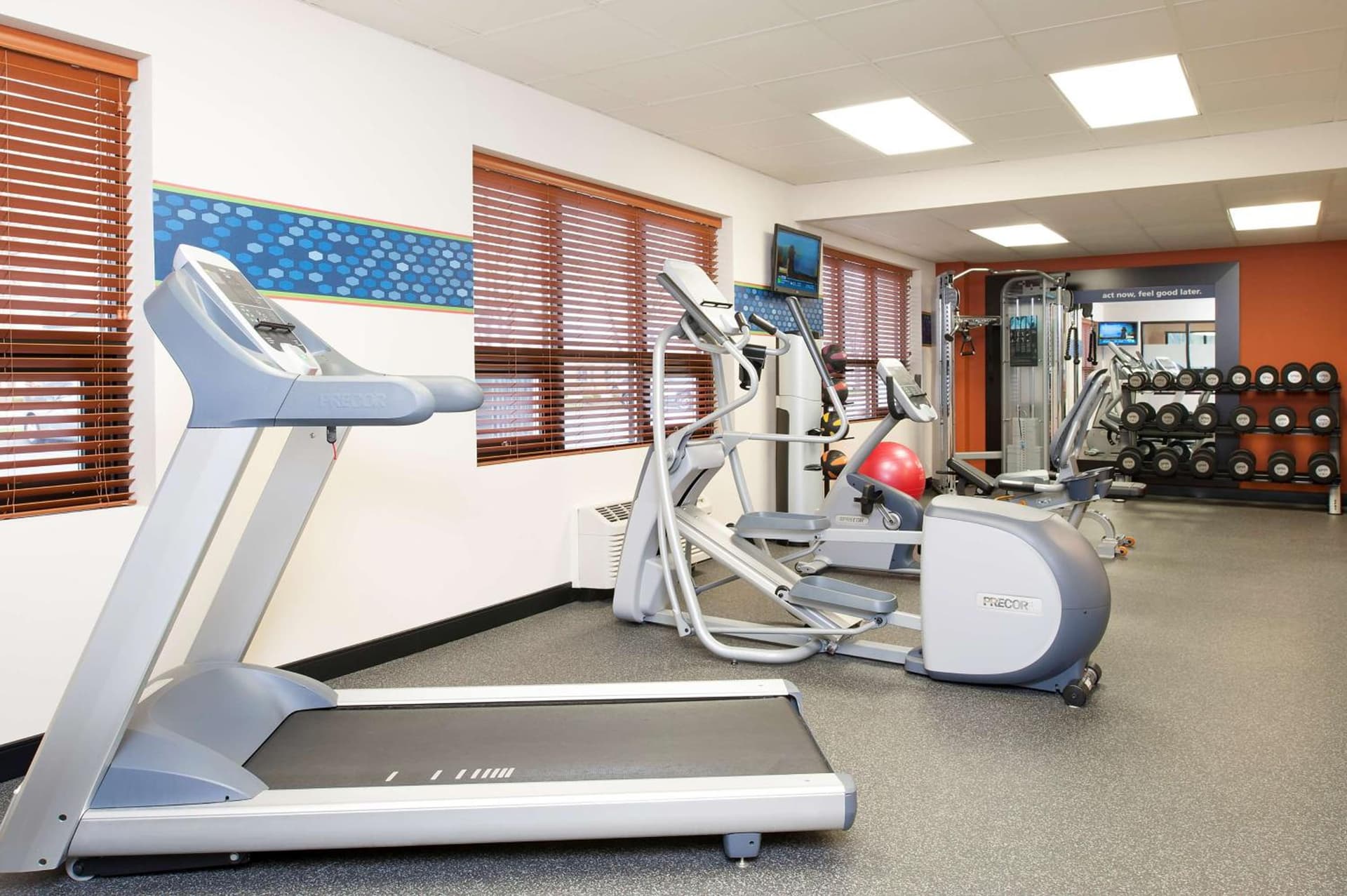 Hampton Inn Columbus/Taylorsville gallery photo in Edinburgh, IN — image 29