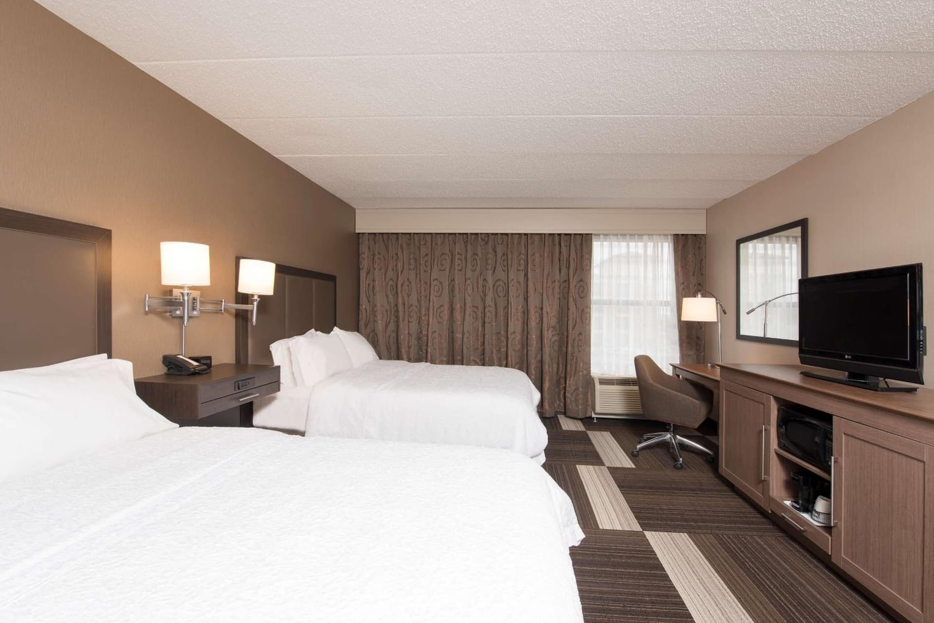 Hampton Inn Columbus/Taylorsville gallery photo in Edinburgh, IN — image 22
