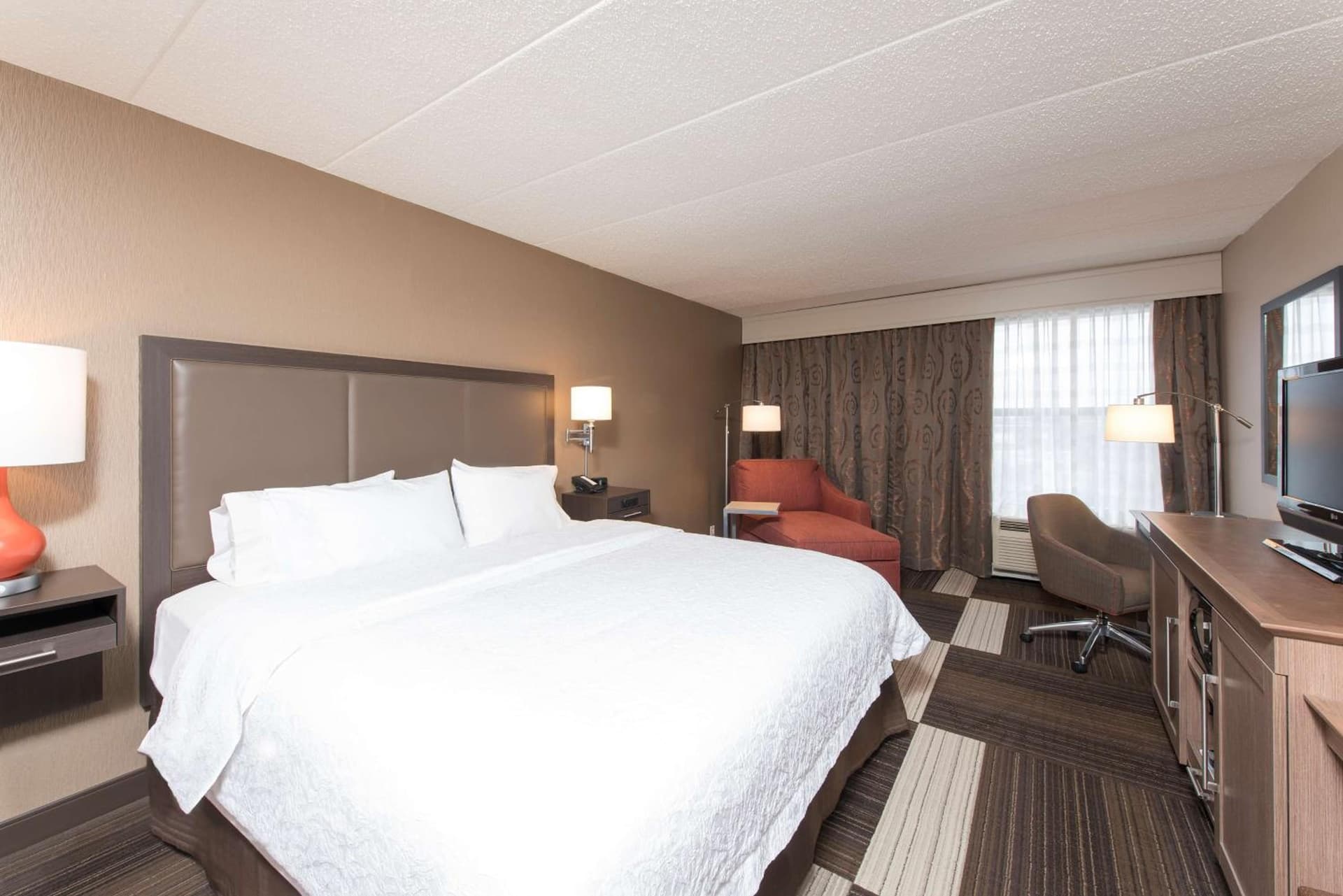 Hampton Inn Columbus/Taylorsville gallery photo in Edinburgh, IN — image 15