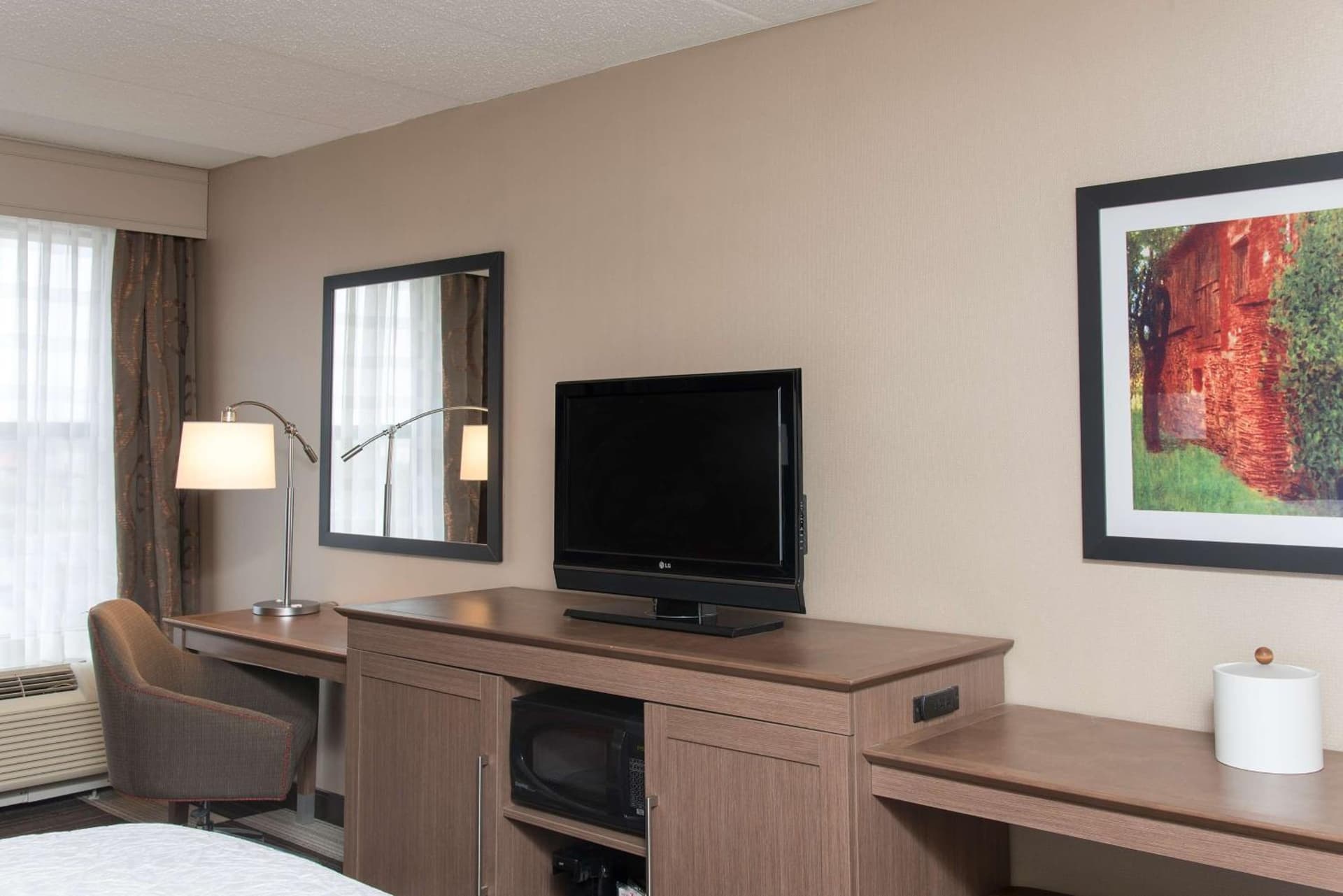 Hampton Inn Columbus/Taylorsville gallery photo in Edinburgh, IN — image 6