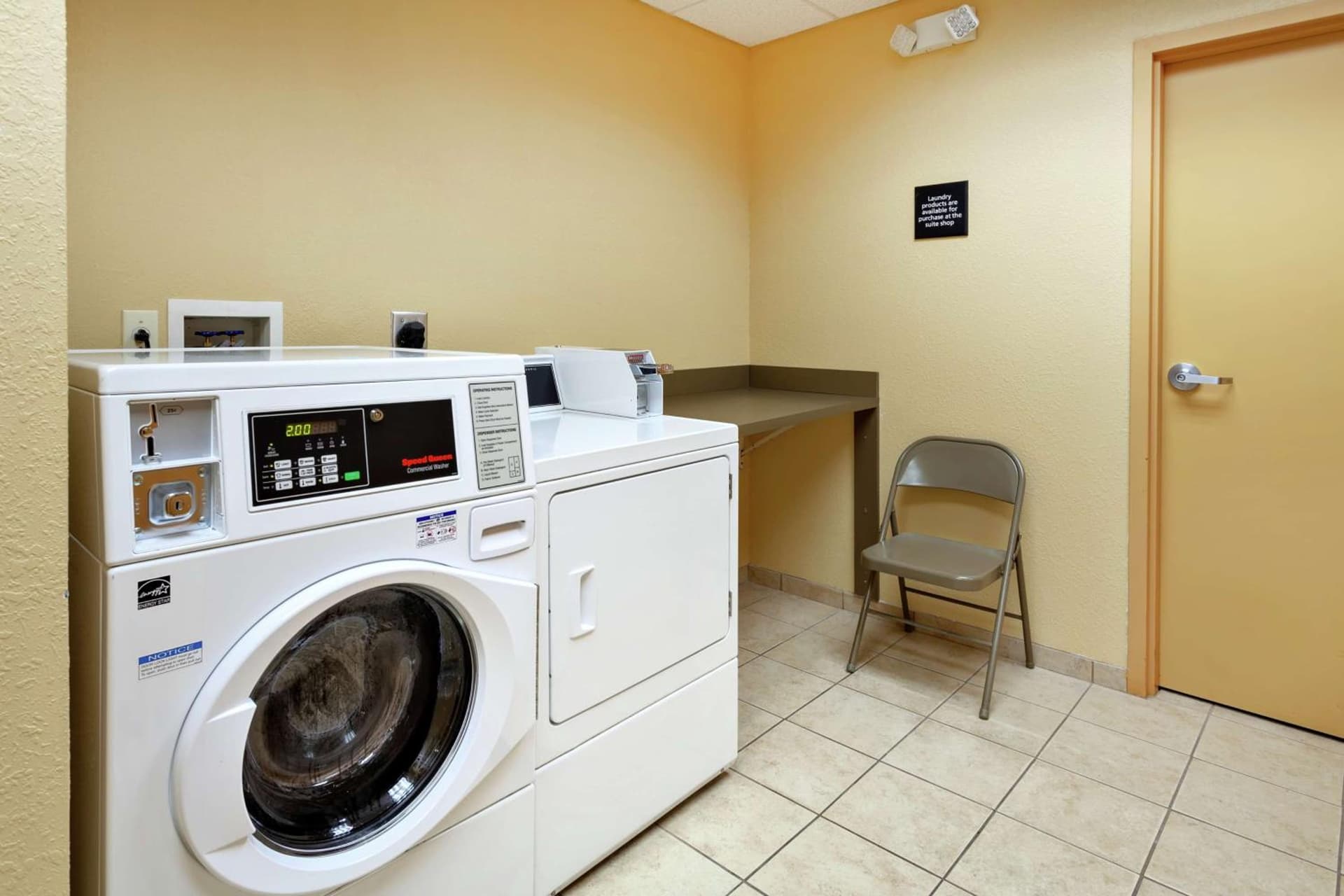 Hampton Inn & Suites Port Richey gallery photo in Port Richey, FL — image 27