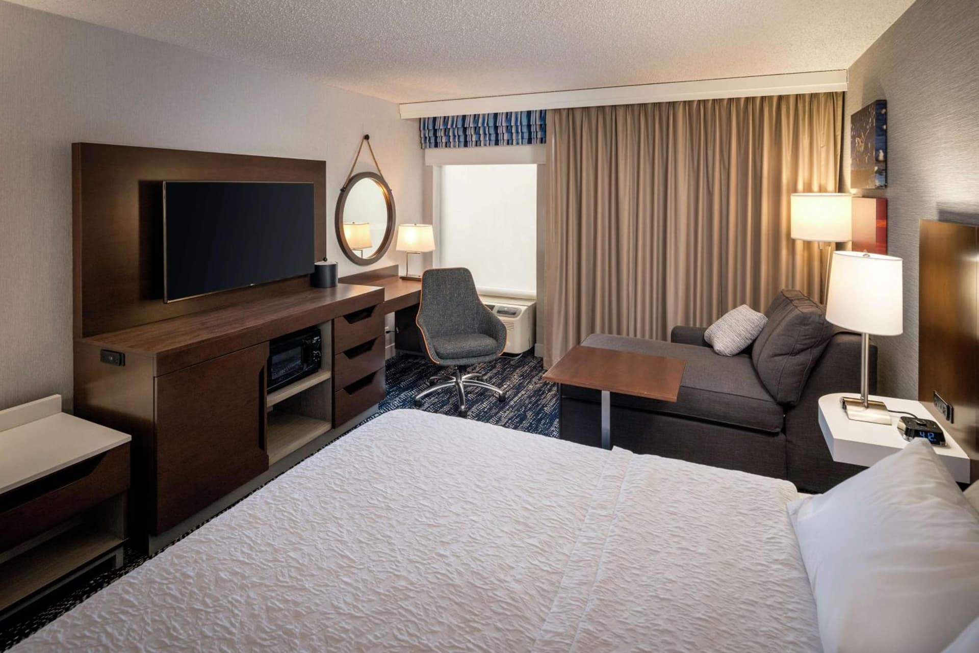 Hampton Inn Long Island/Commack gallery photo in Commack, NY — image 14