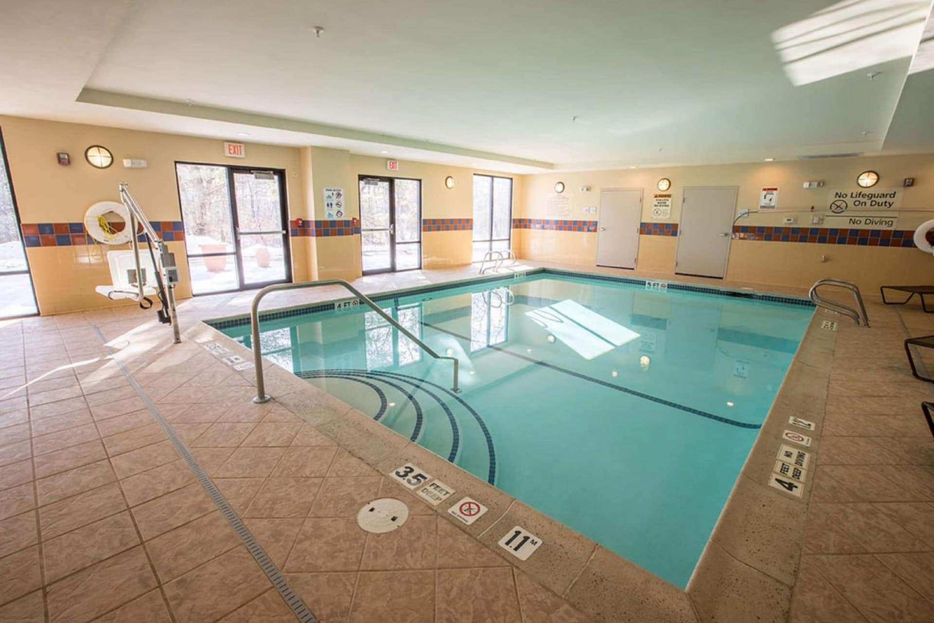 Hampton Inn & Suites Tilton gallery photo in Tilton, NH — image 15