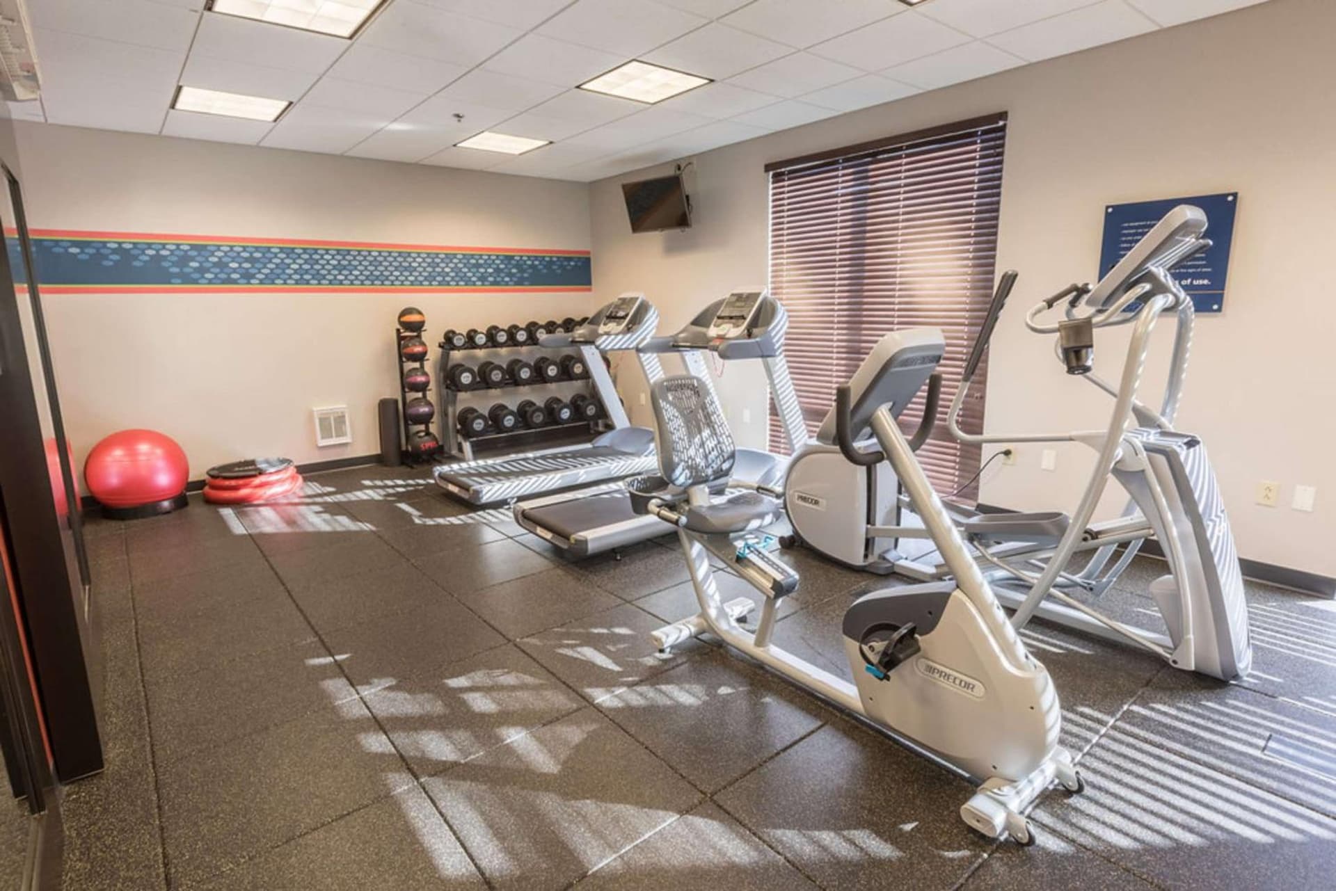 Hampton Inn & Suites Tilton gallery photo in Tilton, NH — image 18