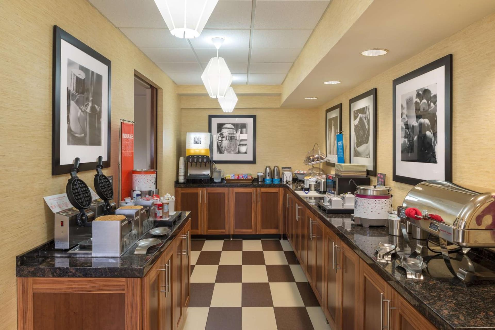 Hampton Inn Columbia gallery photo in Columbia, MO — image 11
