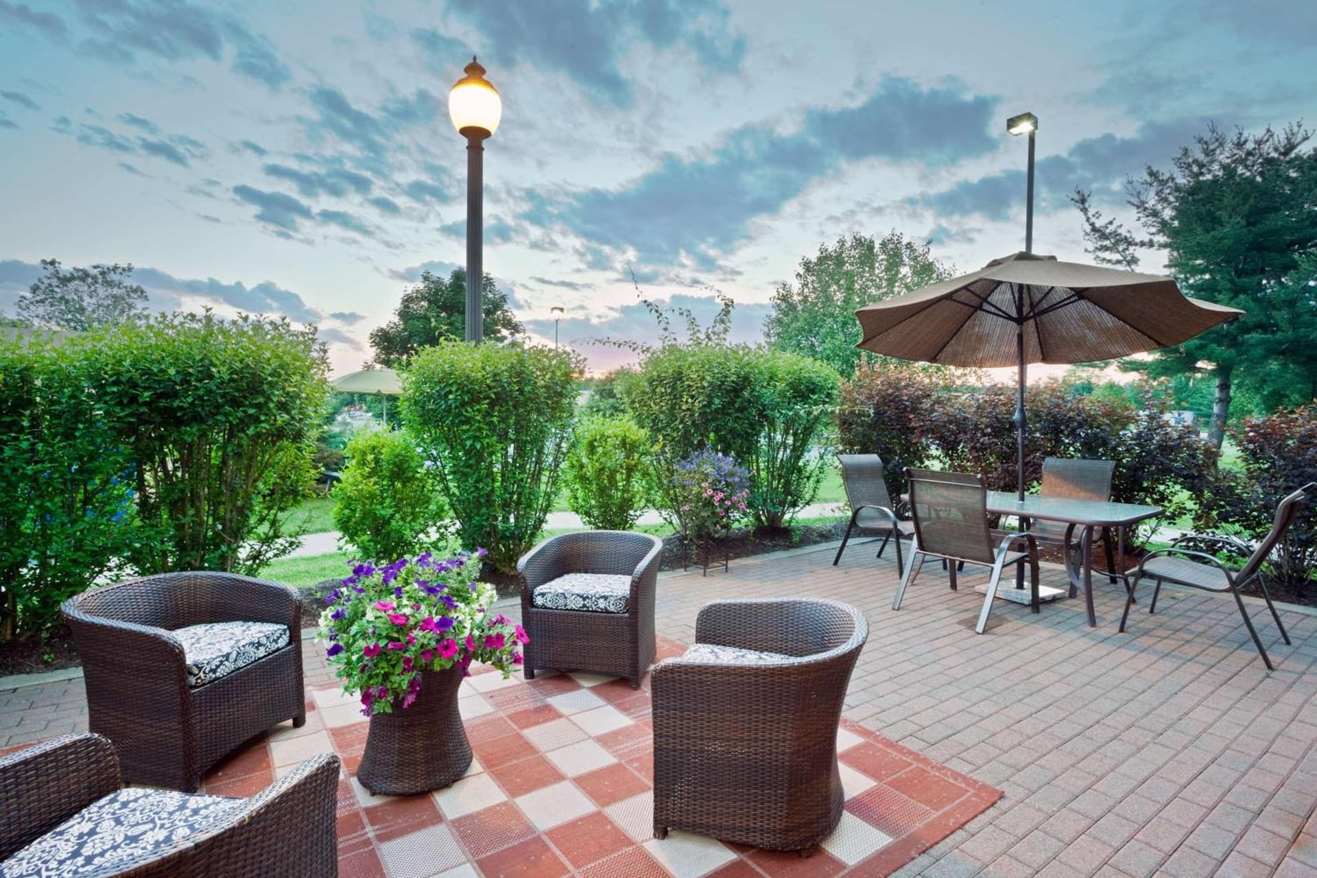 Hampton Inn Clifton Park property views in Clifton Park, NY — gallery photo 3