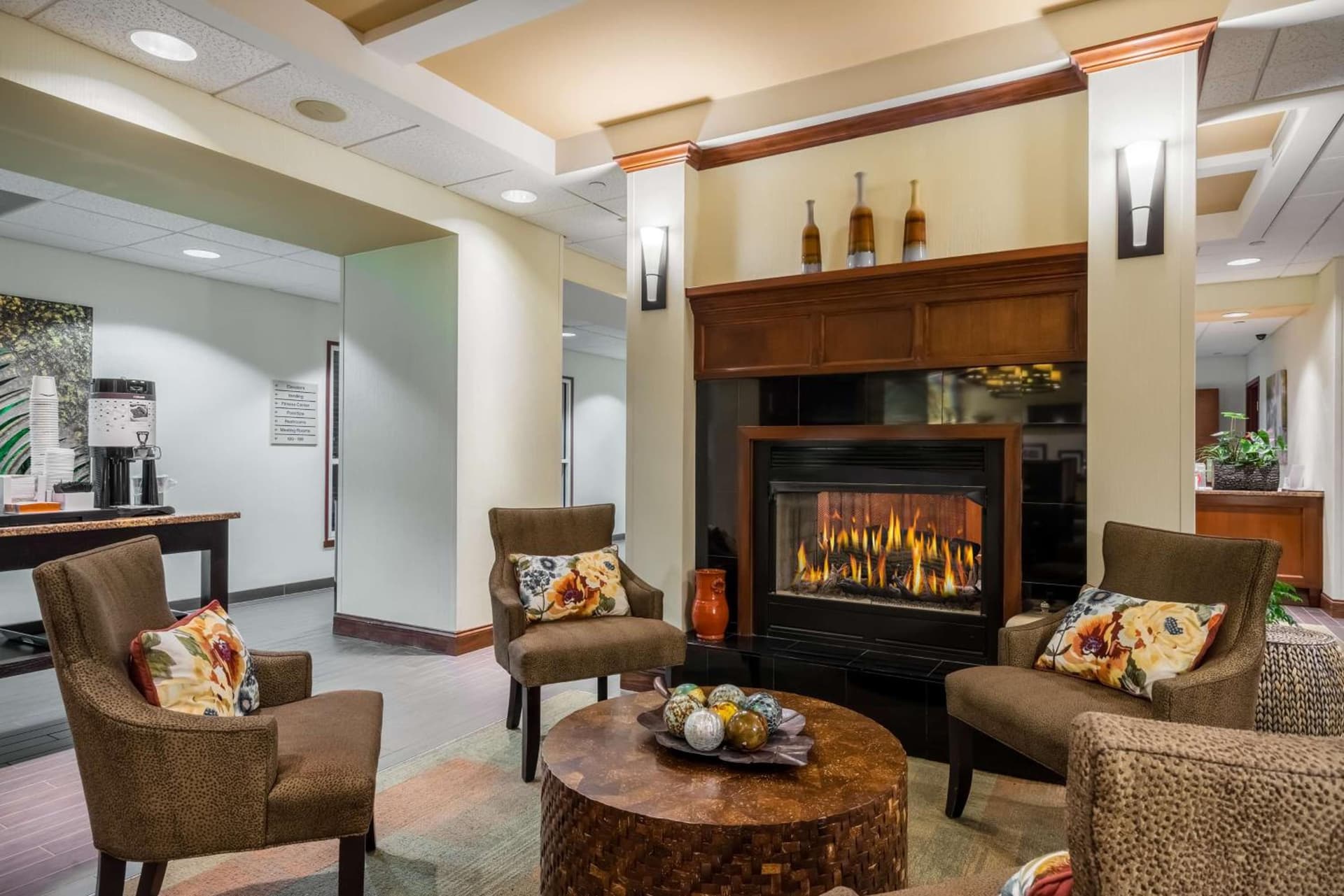 Hampton Inn Clifton Park property views in Clifton Park, NY — gallery photo 3