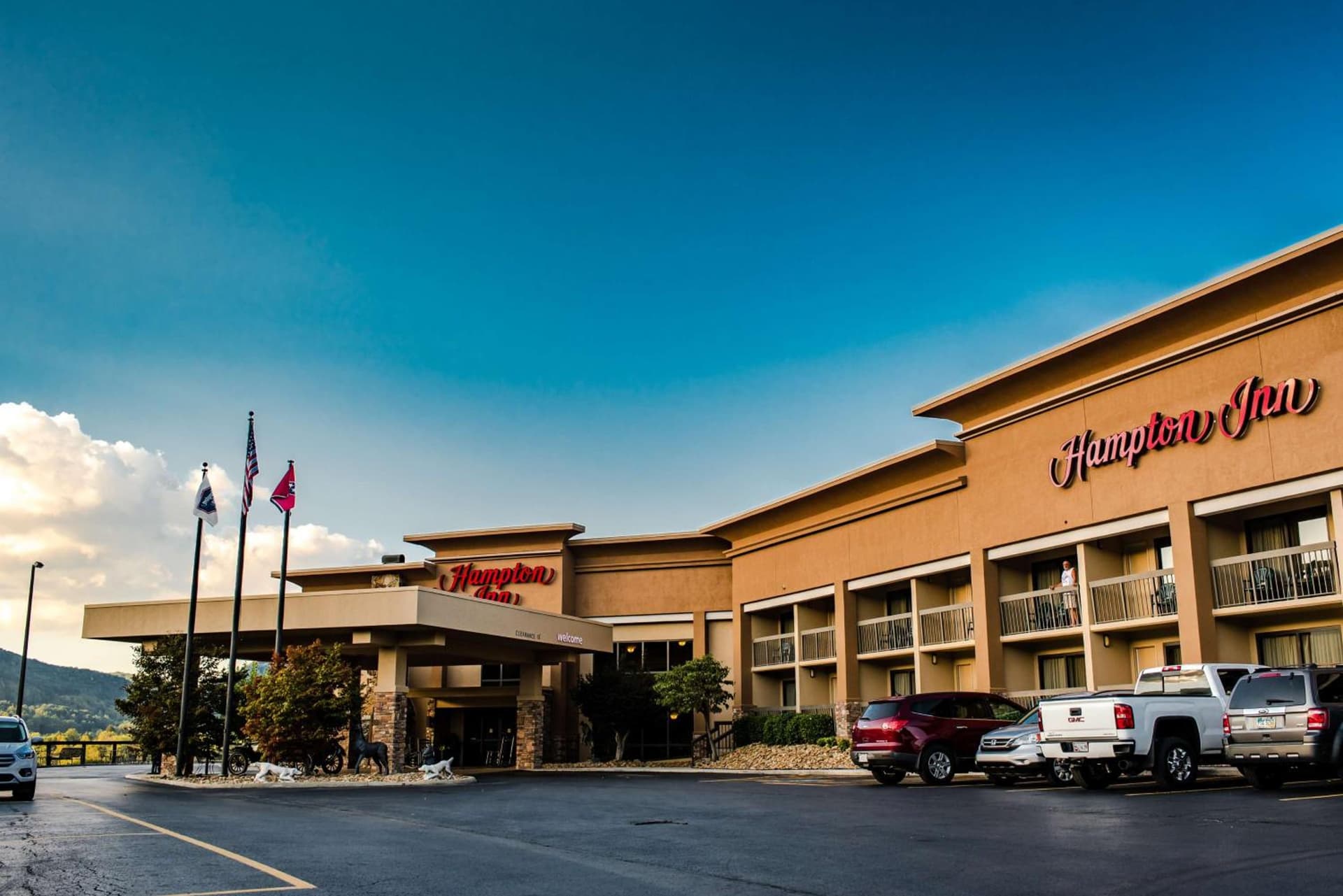 Hampton Inn Caryville-I-75/Cove Lake-State Park featured exterior or lobby in Caryville, TN — similar hotel