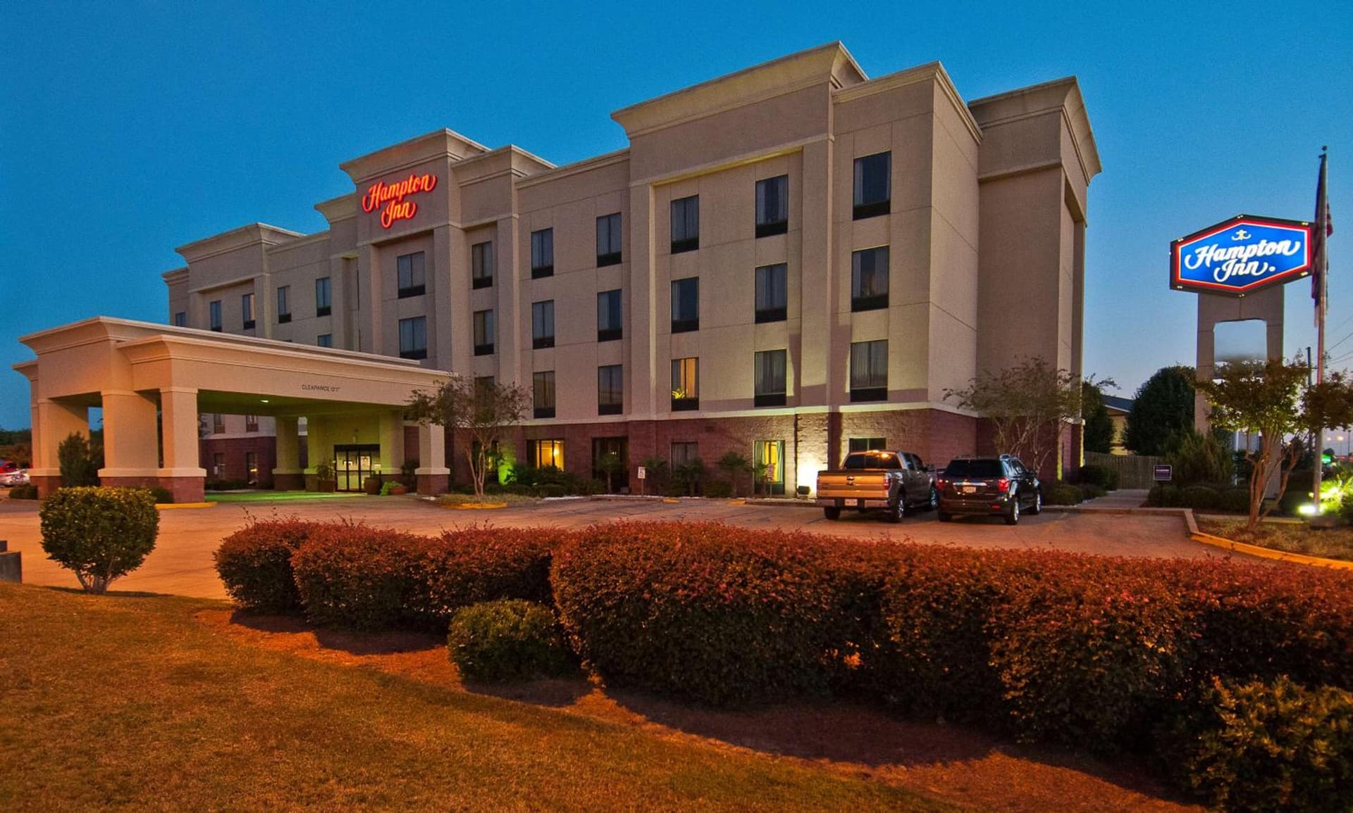 Hampton Inn Canton property views in Canton, MS — gallery photo 3