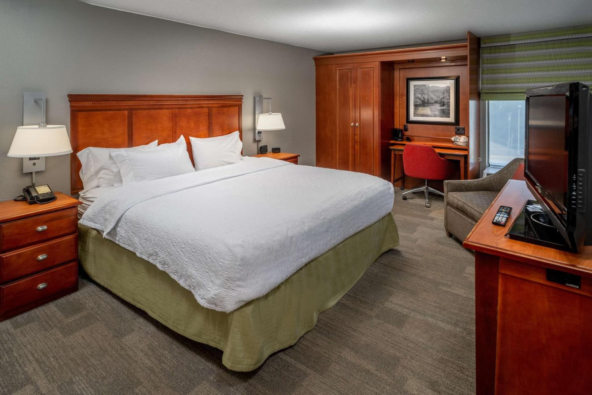 Hampton Inn Charleston Downtown gallery photo in Charleston, WV — image 18