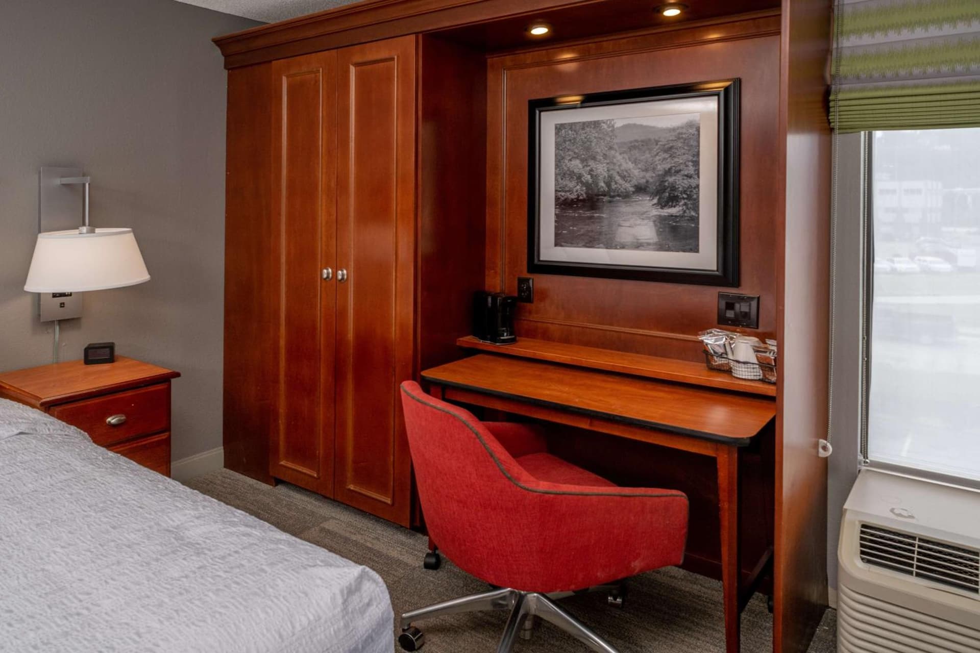 Hampton Inn Charleston Downtown gallery photo in Charleston, WV — image 29