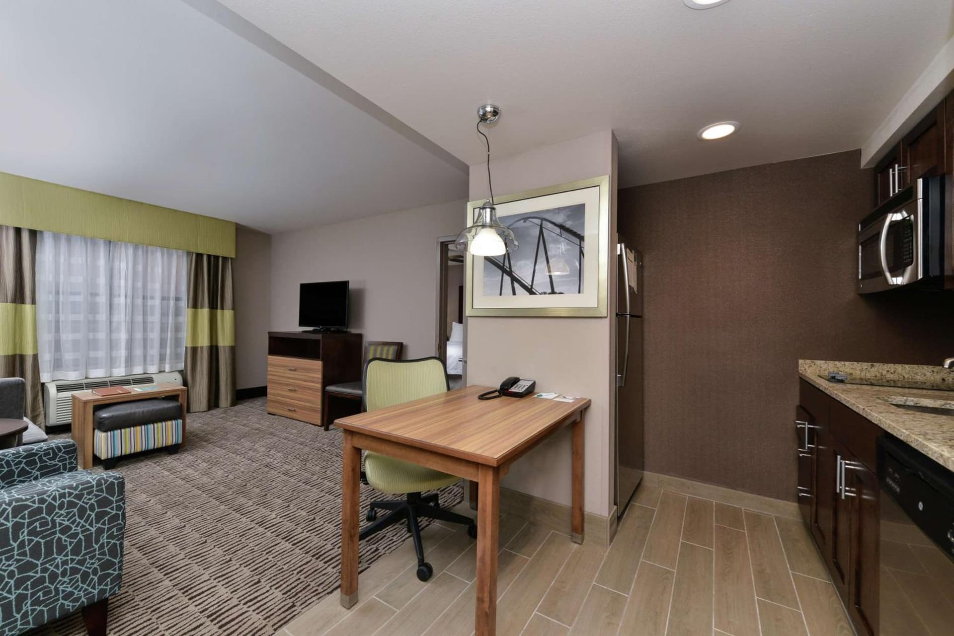 Homewood Suites by Hilton Cincinnati/Mason gallery photo in Mason, OH — image 10