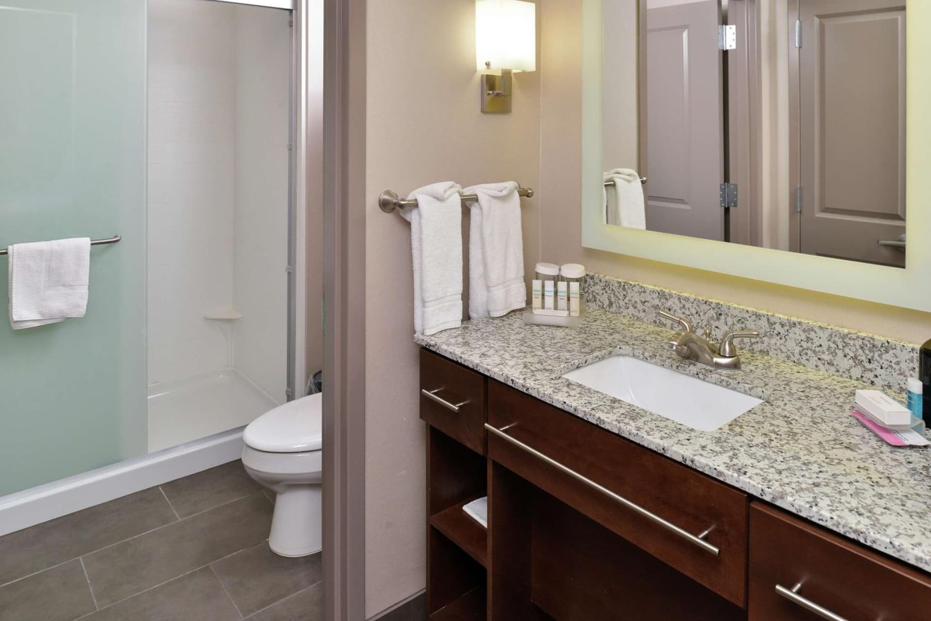 Homewood Suites by Hilton Cincinnati/Mason gallery photo in Mason, OH — image 13