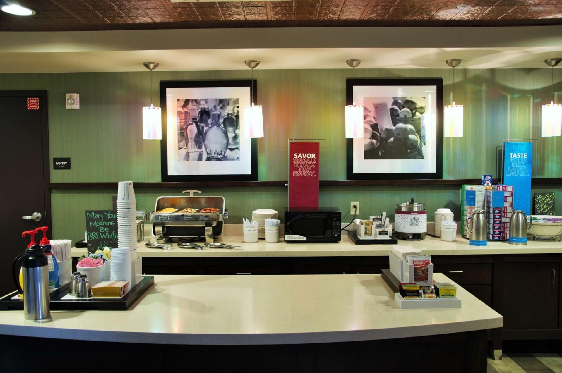 Hampton Inn & Suites Cincinnati / Uptown - University Area gallery photo in Cincinnati, OH — image 38