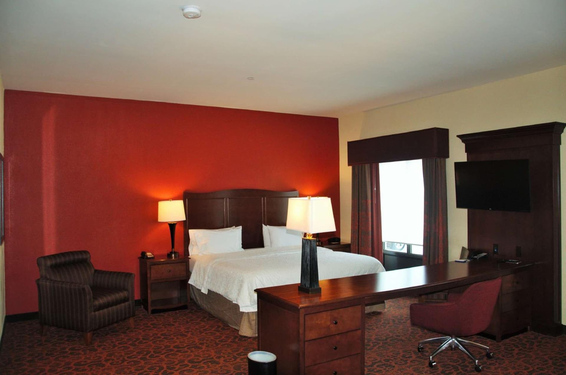 Hampton Inn & Suites Cincinnati / Uptown - University Area gallery photo in Cincinnati, OH — image 4